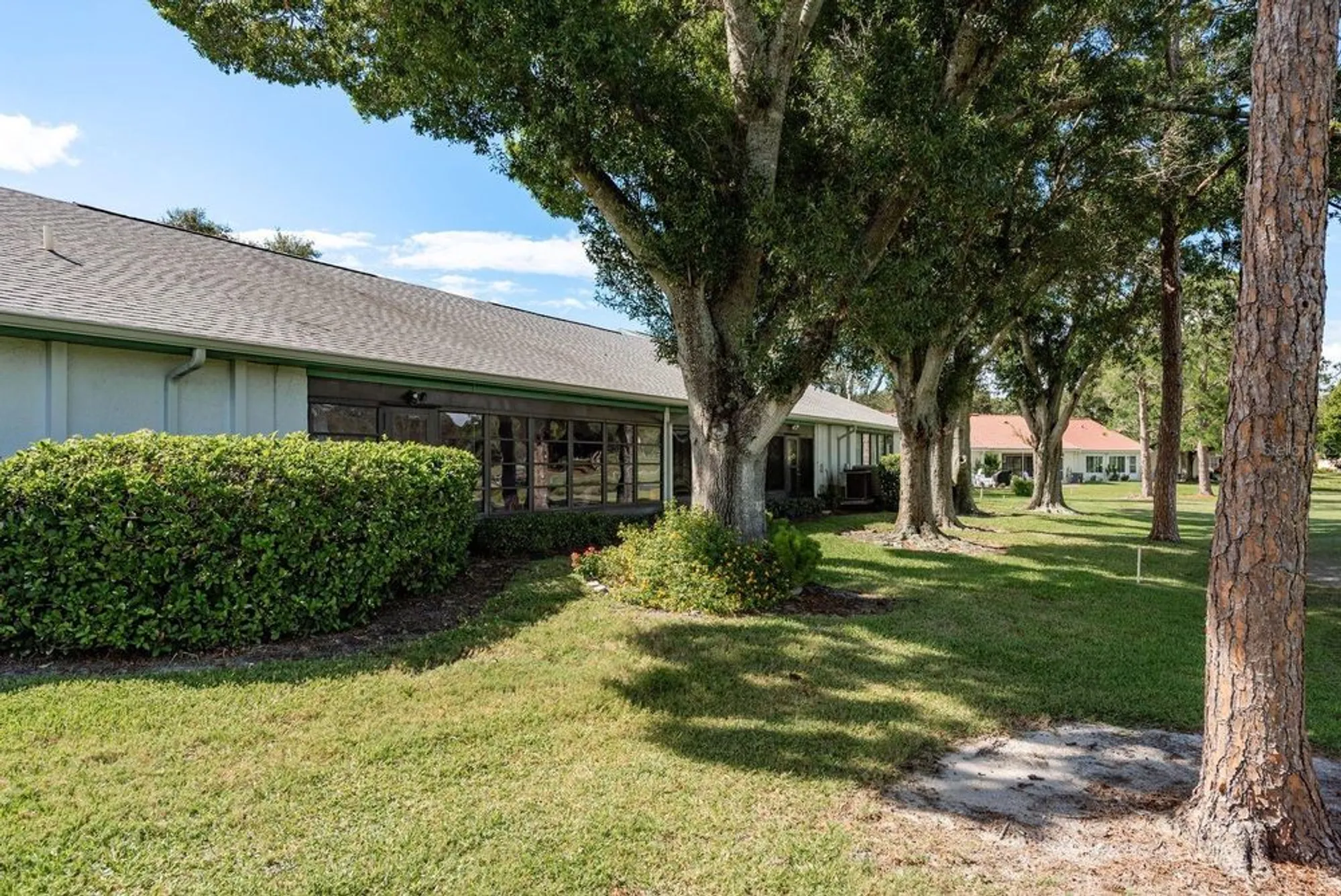 Property Slideshow image 34 of 62 | 1109 tartan dr c, Palm Harbor, FL, 34684