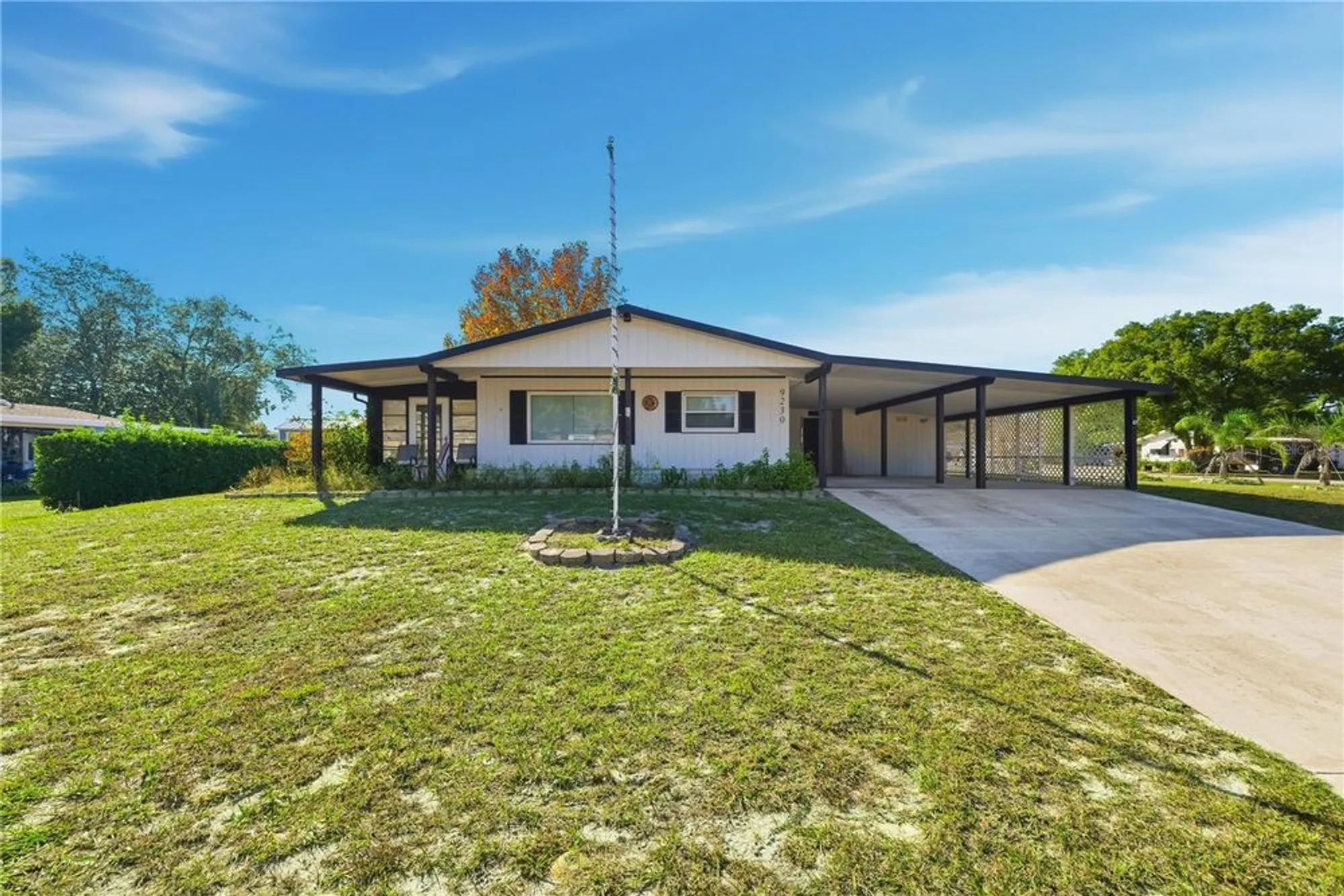 Property Slideshow image 1 of 30 | 9230 sw 101st pl, Ocala, FL, 34481