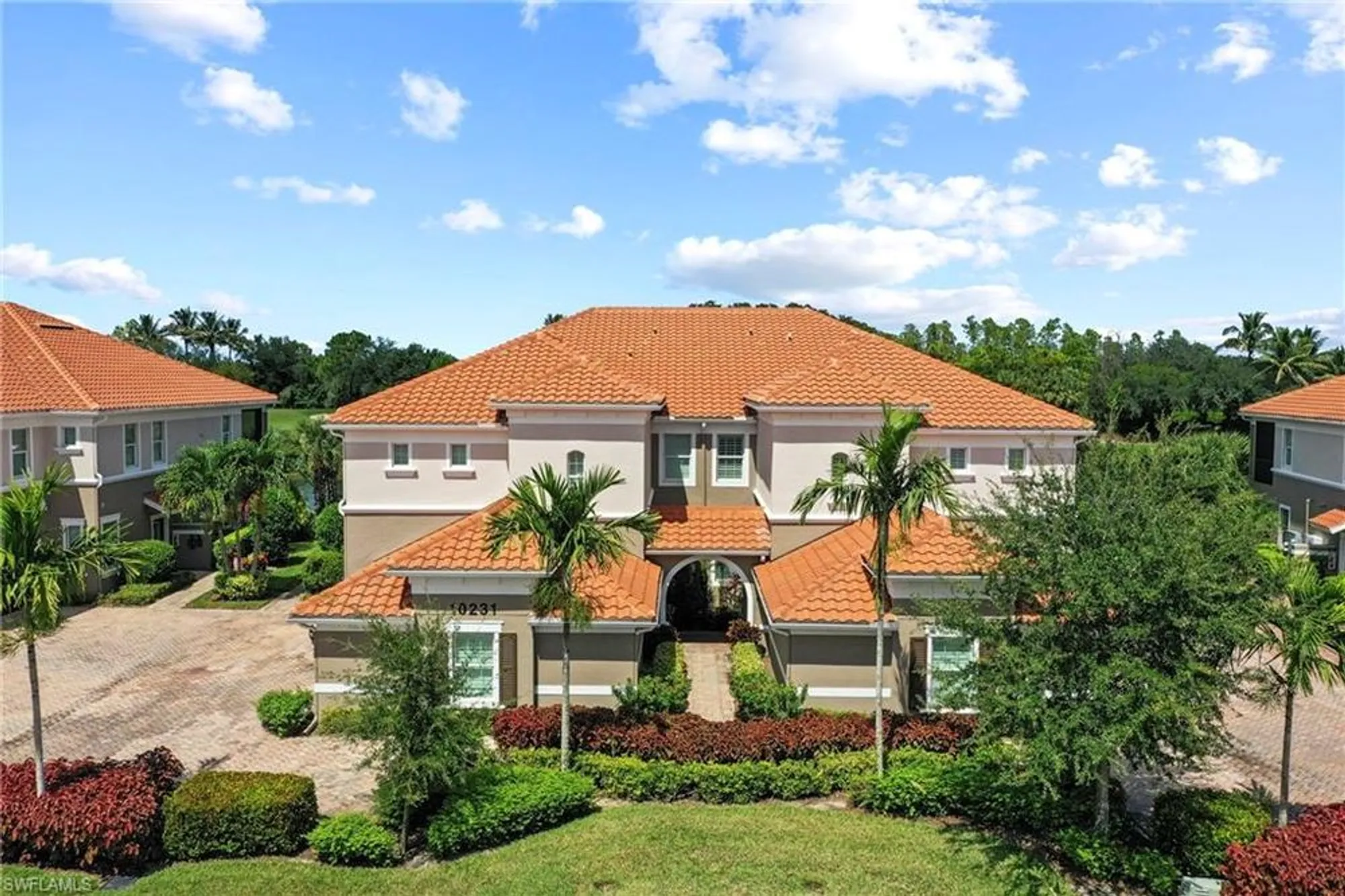 Property Slideshow image 25 of 35 | 10231 glastonbury cir 101, Fort Myers, FL, 33913