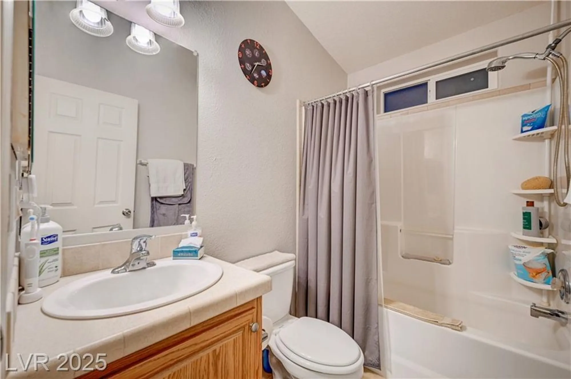 Property Slideshow image 12 of 25 | 360 inverness ave, Pahrump, NV, 89048