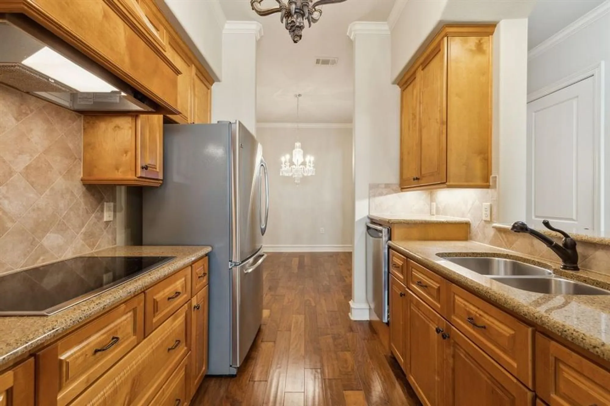 Property Slideshow image 7 of 22 | 301 watermere dr 401, Southlake, TX, 76092