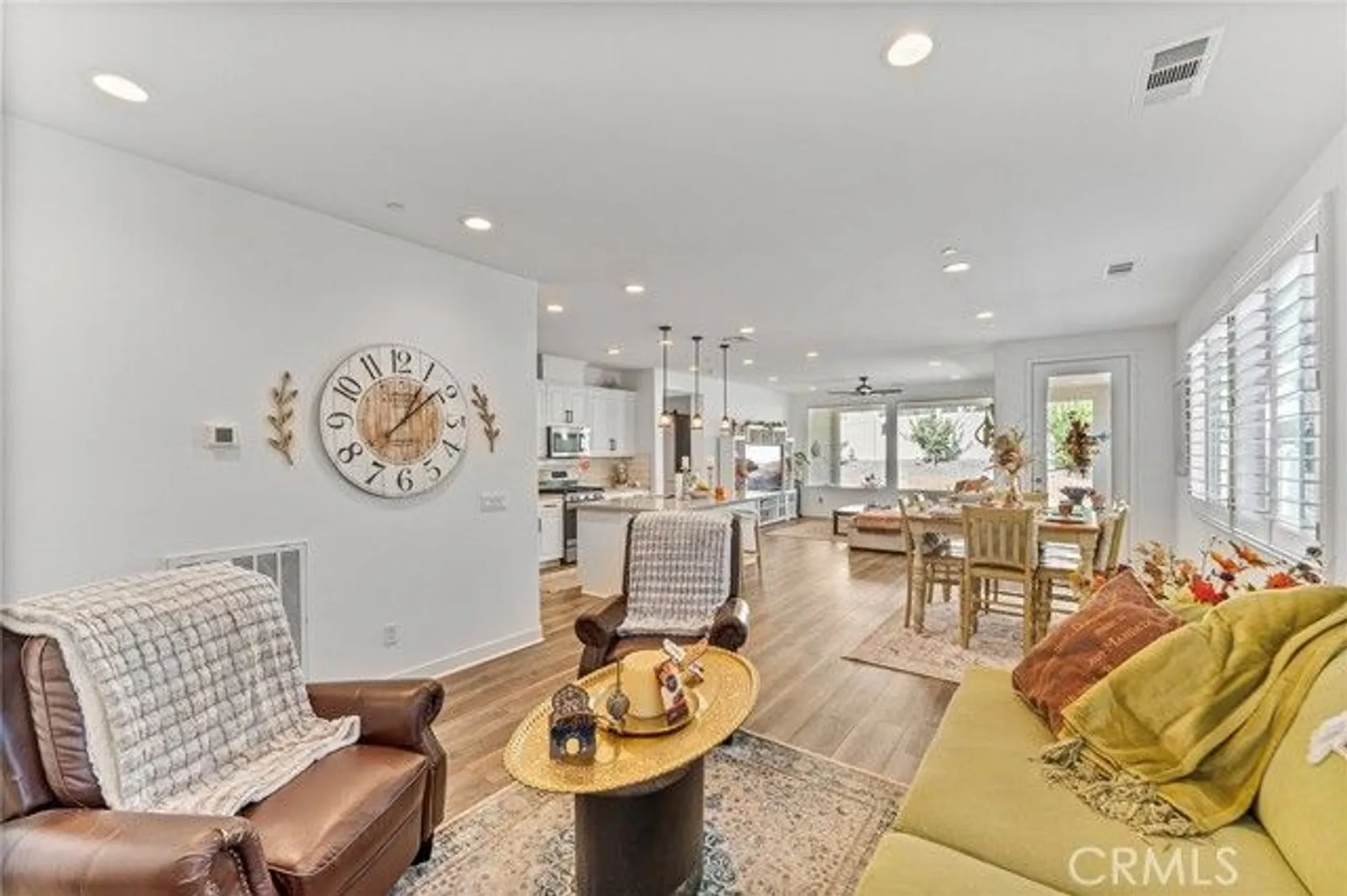 Property Slideshow image 16 of 40 | 1656 spring run ln, Beaumont, CA, 92223