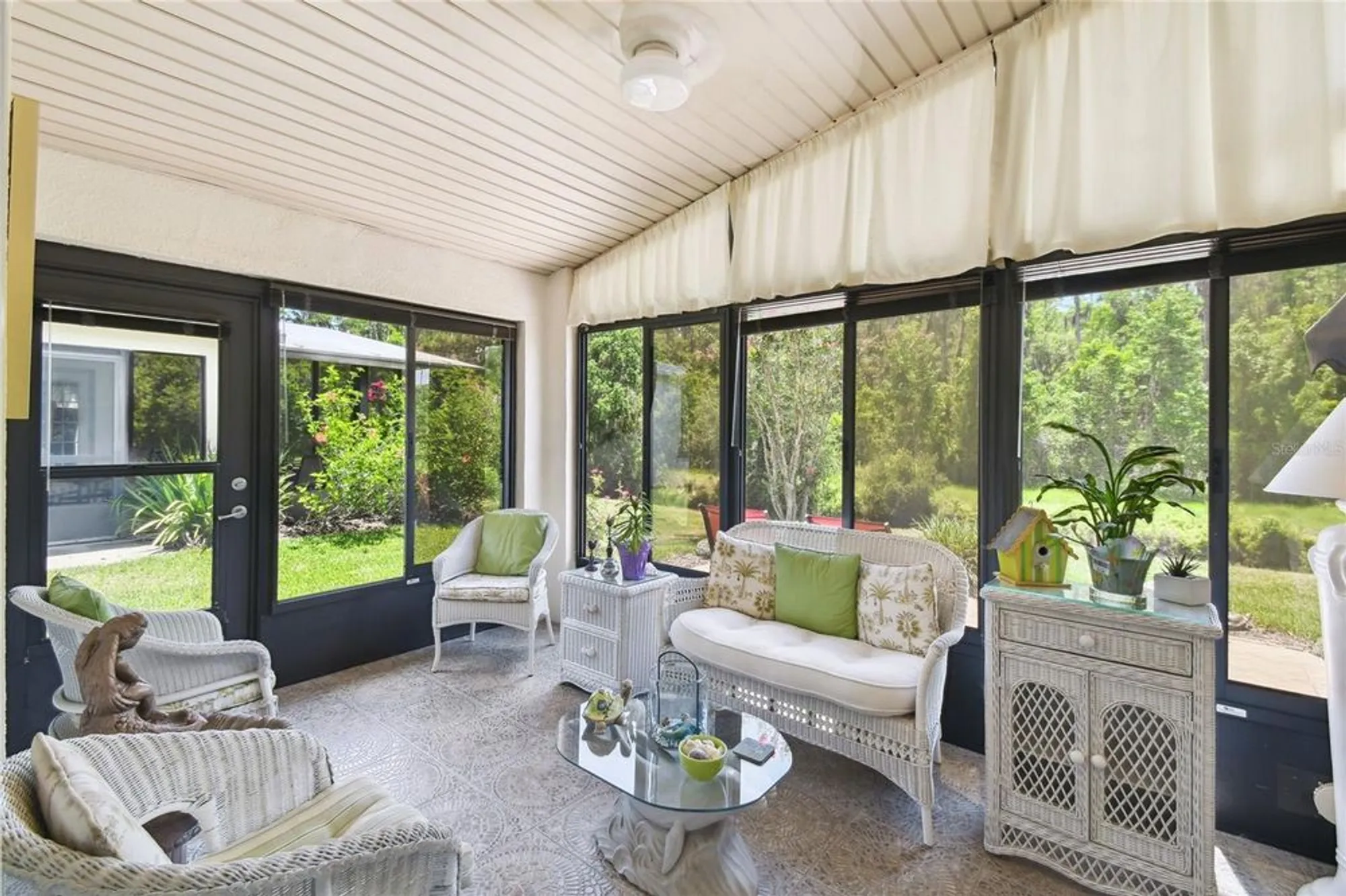 Property Slideshow image 39 of 59 | 560 grand canal dr, Kissimmee, FL, 34759