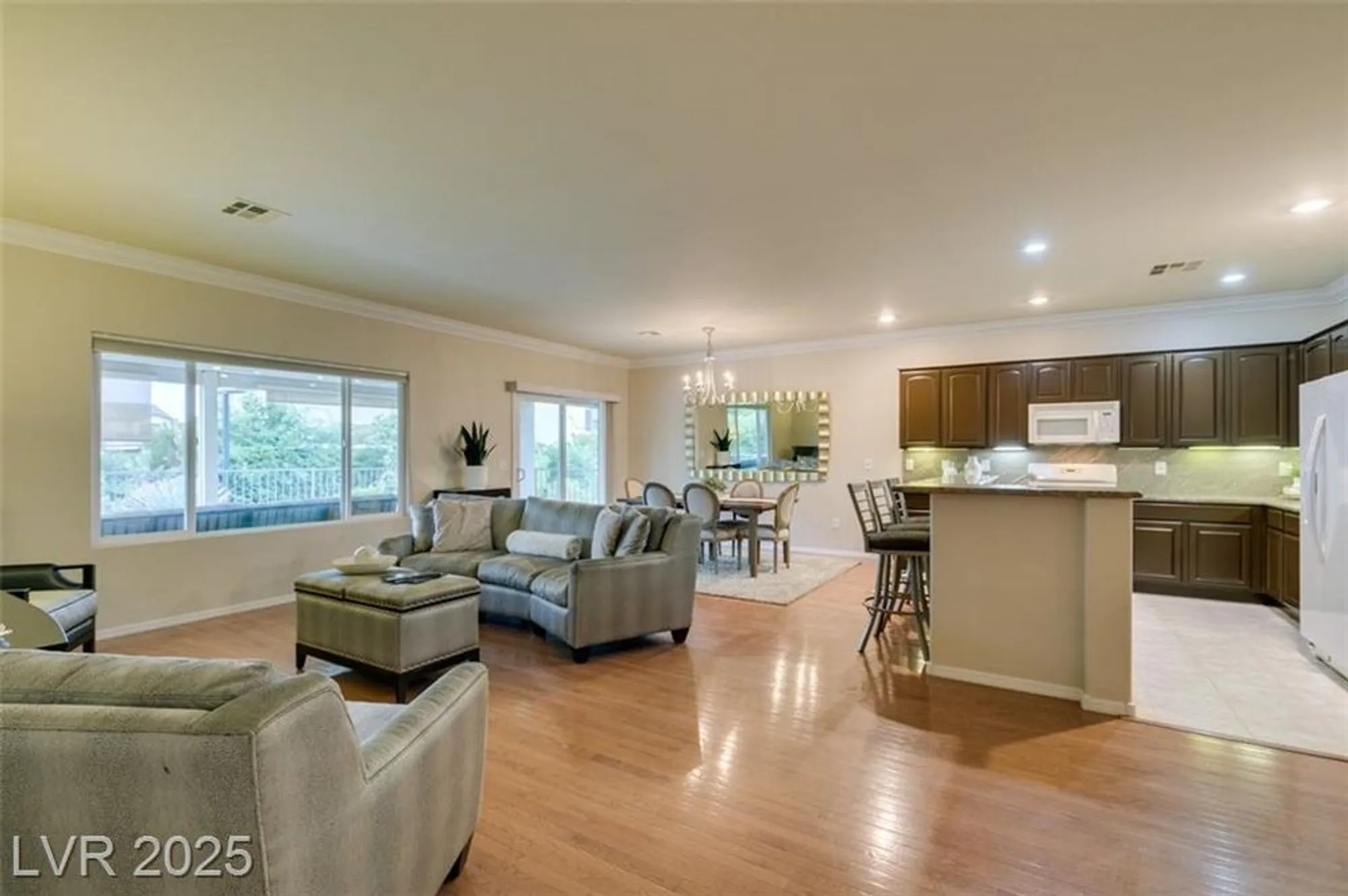 Property Slideshow image 13 of 34 | 3073 olivia heights ave, Henderson, NV, 89052