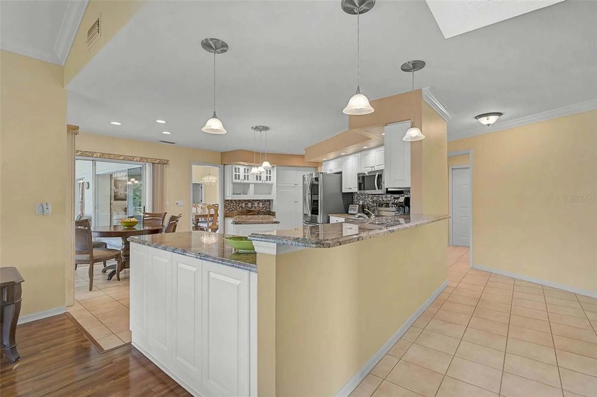 Property Slideshow image 13 of 62 | 7570 links ct, Sarasota, FL, 34243
