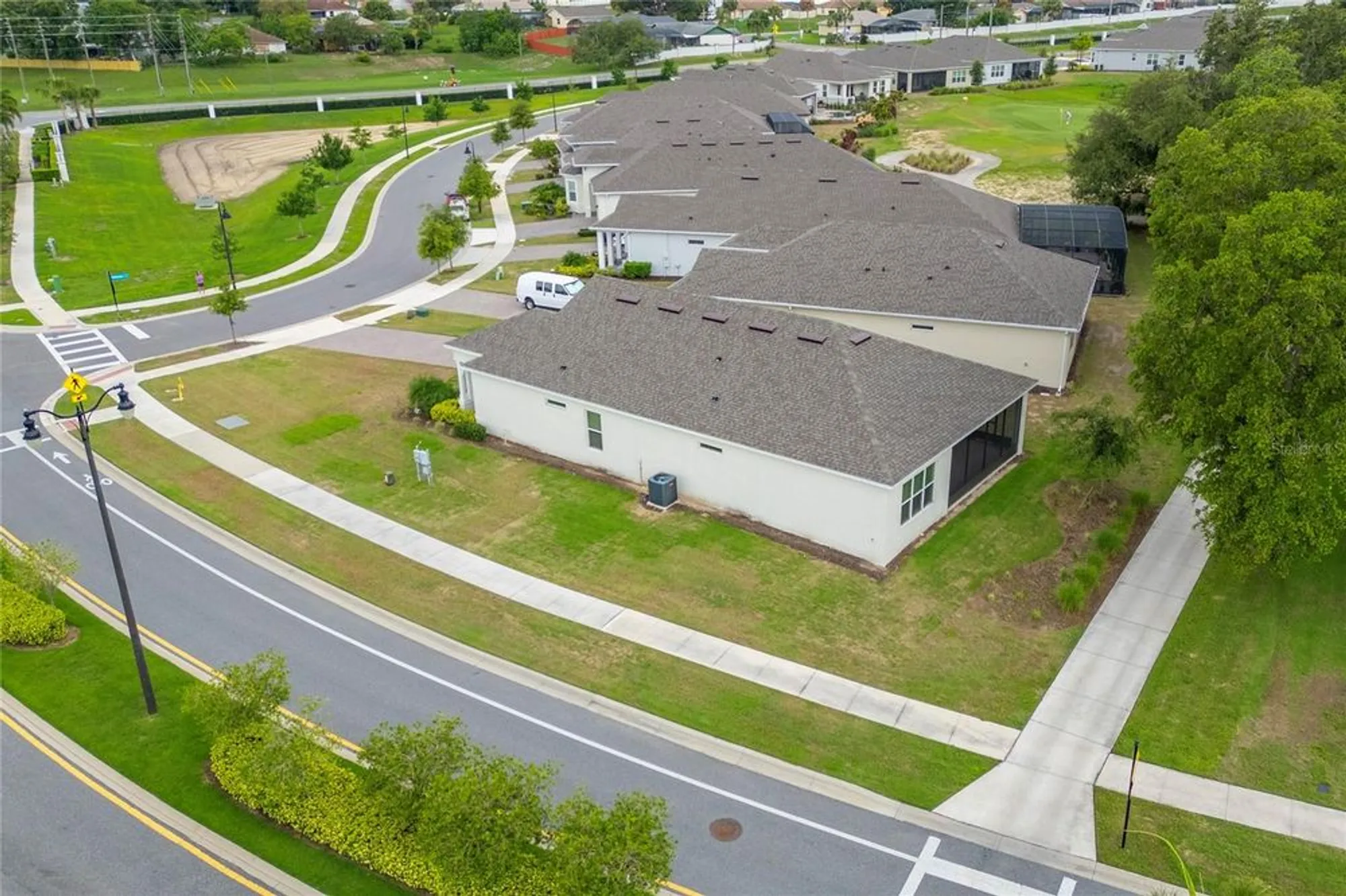 Property Slideshow image 26 of 38 | 1598 whitewood ct, Kissimmee, FL, 34747