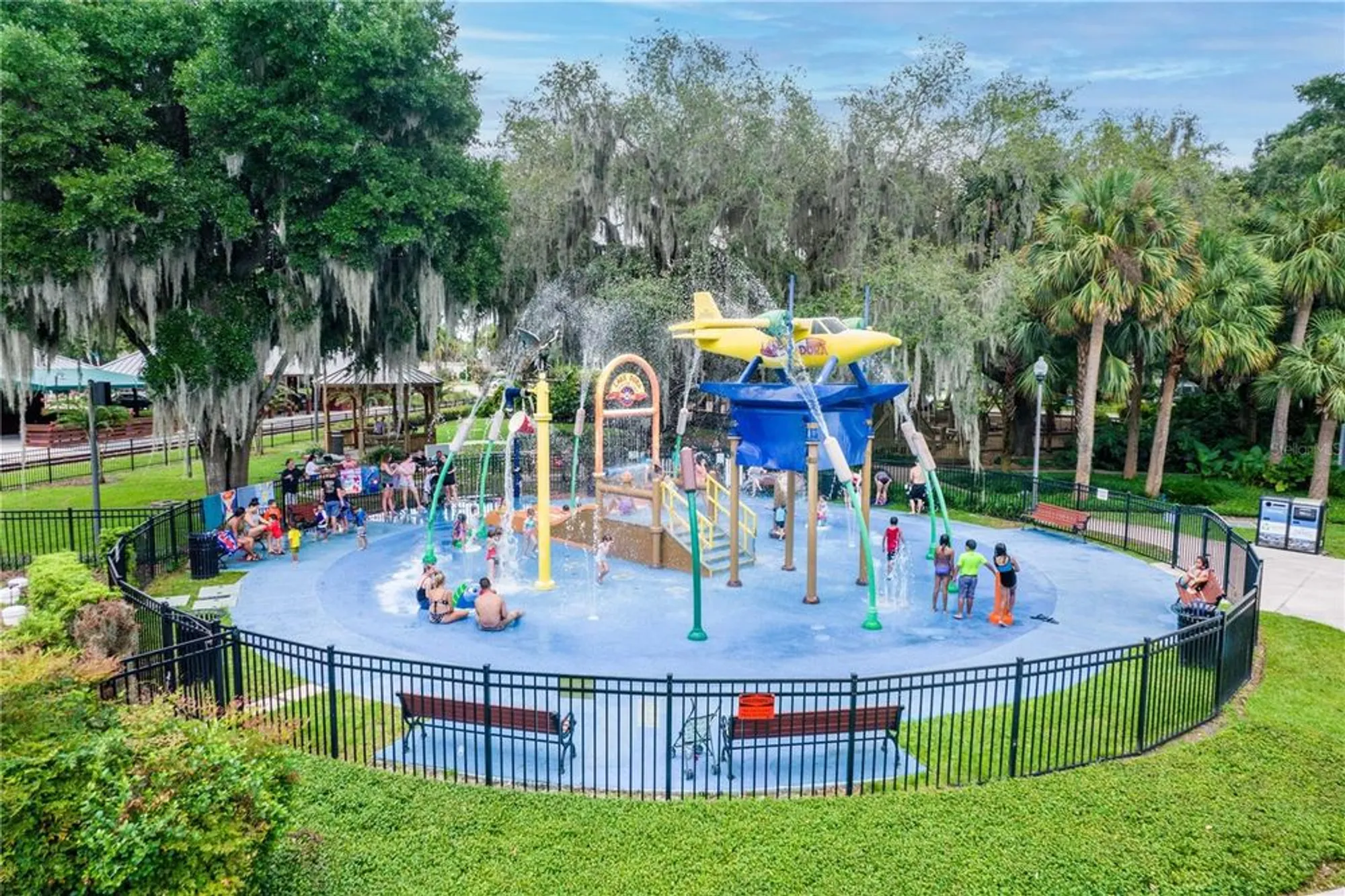 Property Slideshow image 46 of 49 | 5441 sea leopard st, Tavares, FL, 32778