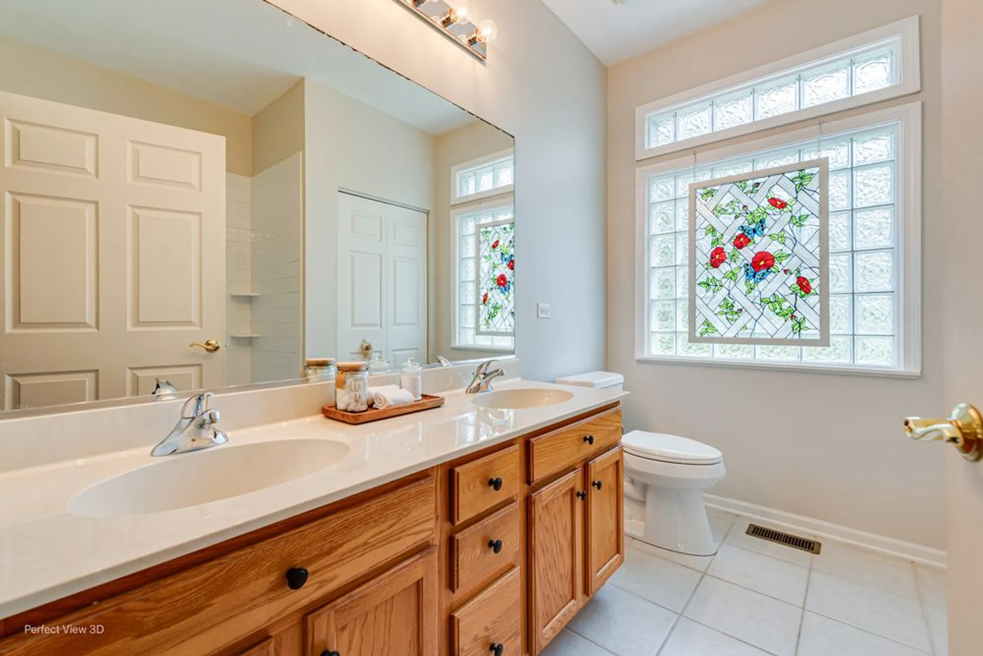 Property Slideshow image 19 of 29 | 16400 grandwood lake dr, Crest Hill, IL, 60403