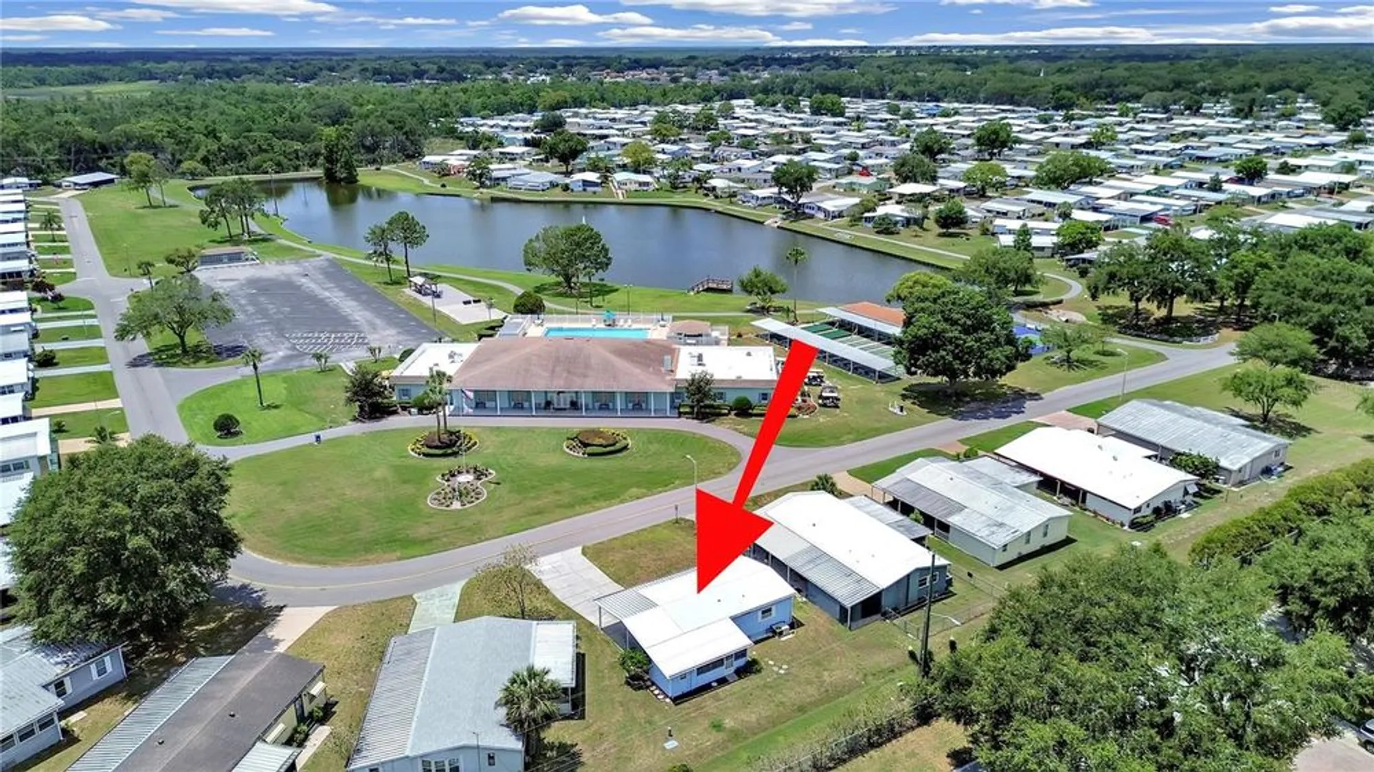 Property Slideshow image 4 of 48 | 4859 foxwood blvd, Lakeland, FL, 33810