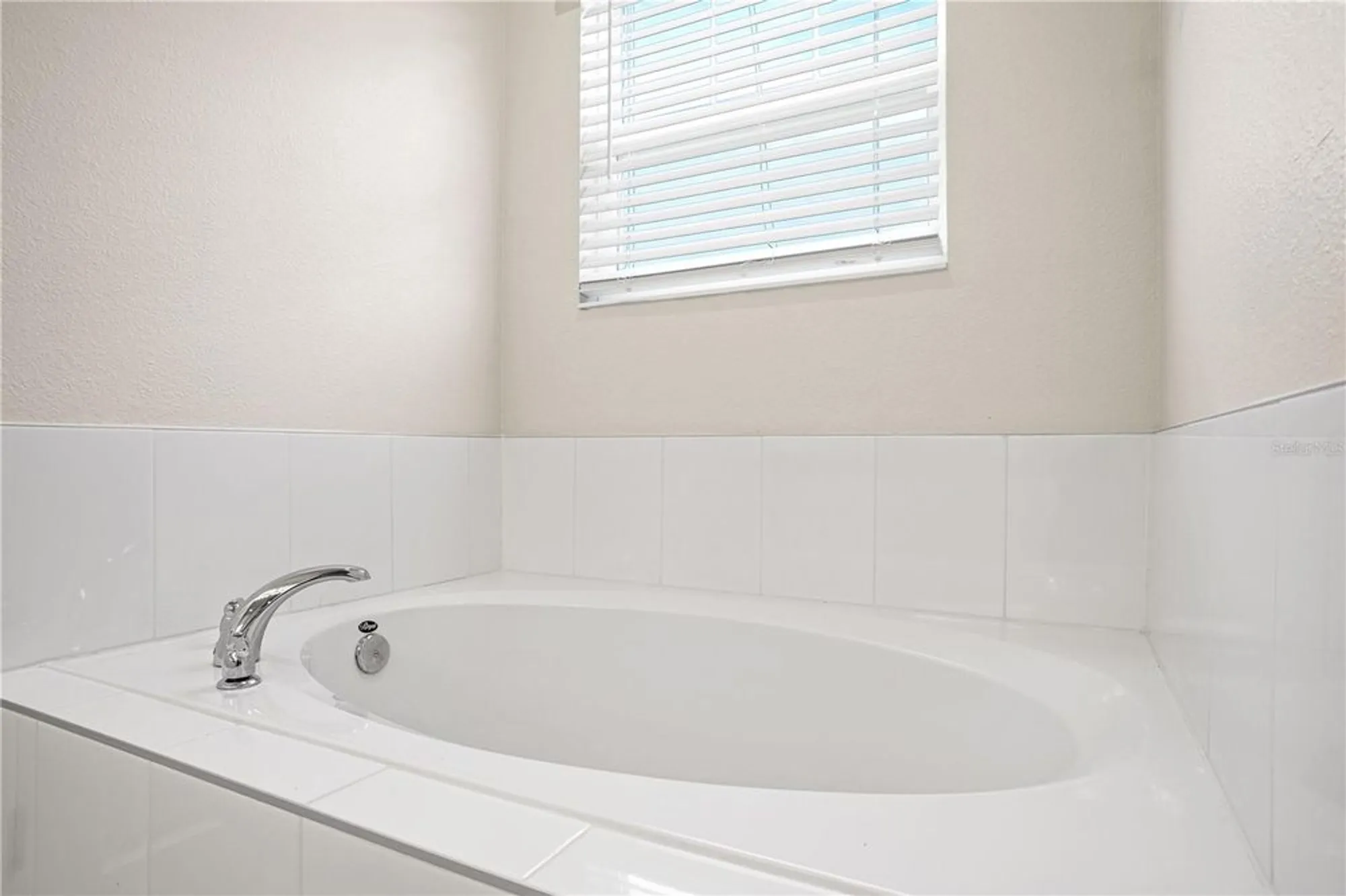 Property Slideshow image 24 of 42 | 518 venetian palms blvd, New Smyrna Beach, FL, 32168