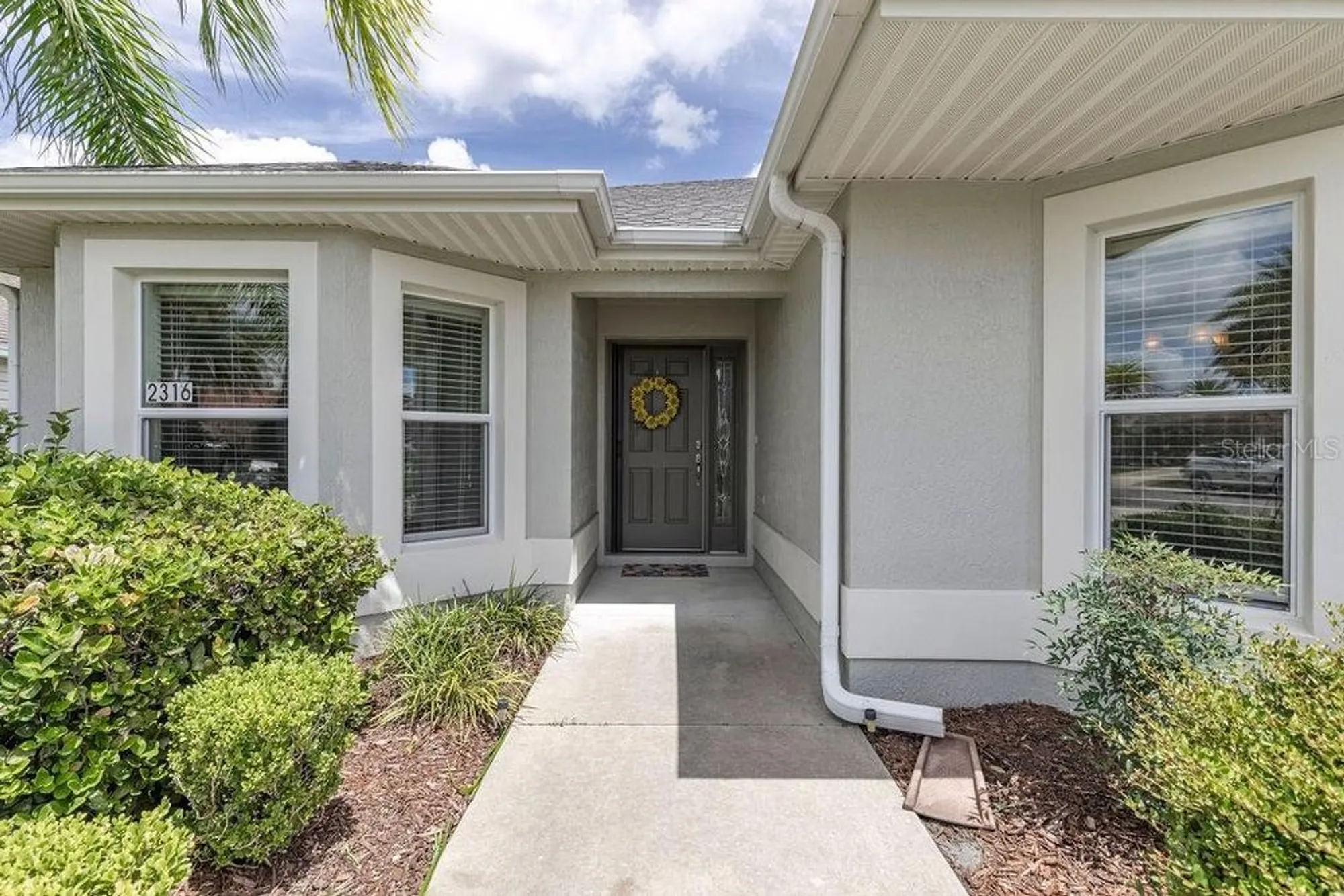 Property Slideshow image 5 of 39 | 2316 newburn ln, The Villages, FL, 32162