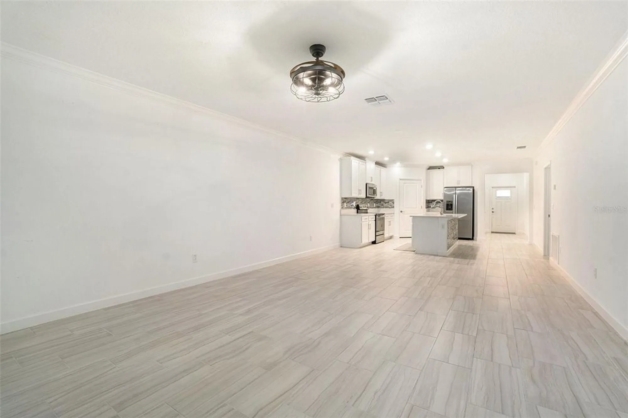 Property Slideshow image 6 of 17 | 16664 shell bay dr, Land O Lakes, FL, 34638