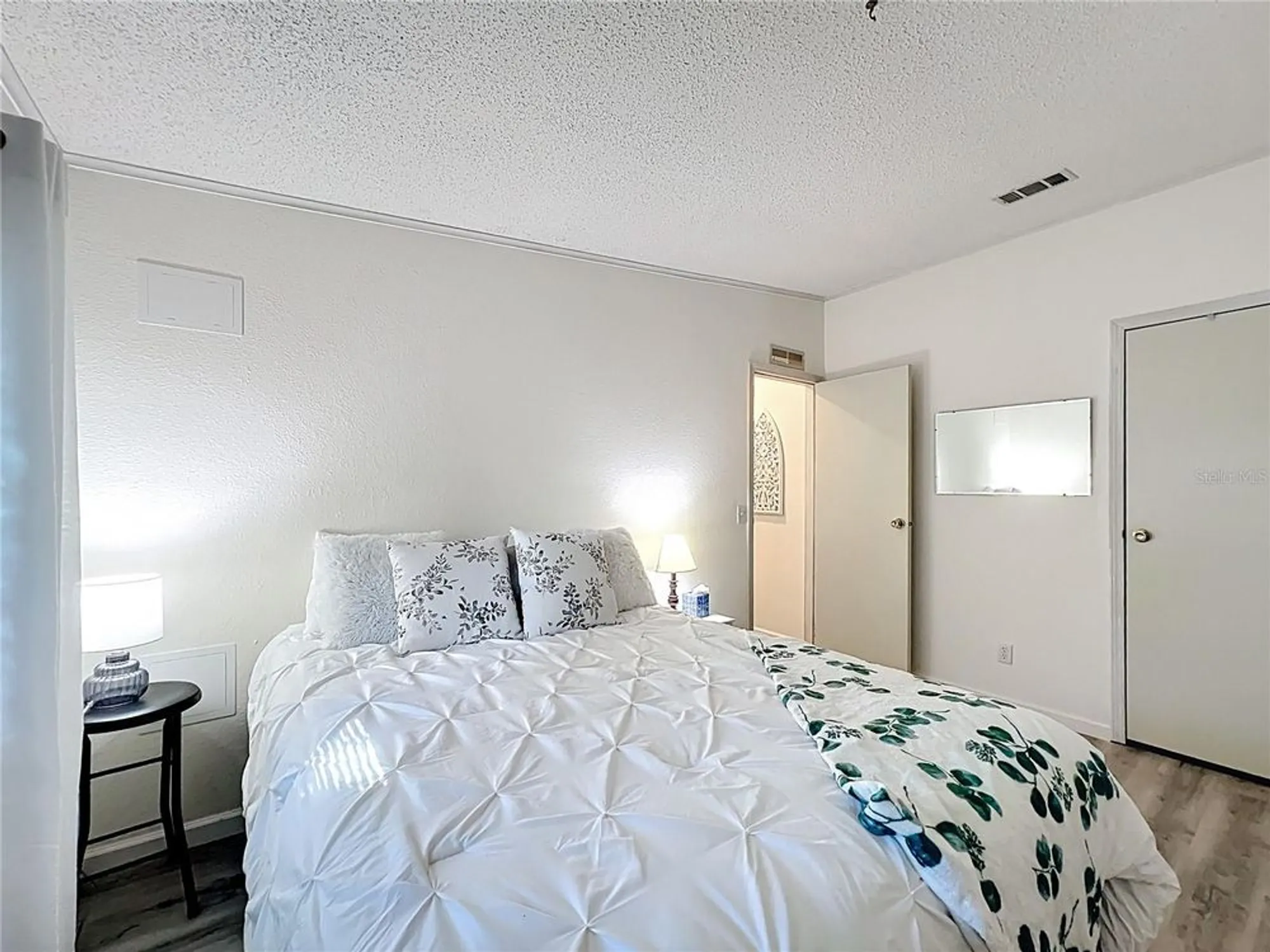 Property Slideshow image 23 of 76 | 4712 belle grv, Leesburg, FL, 34748