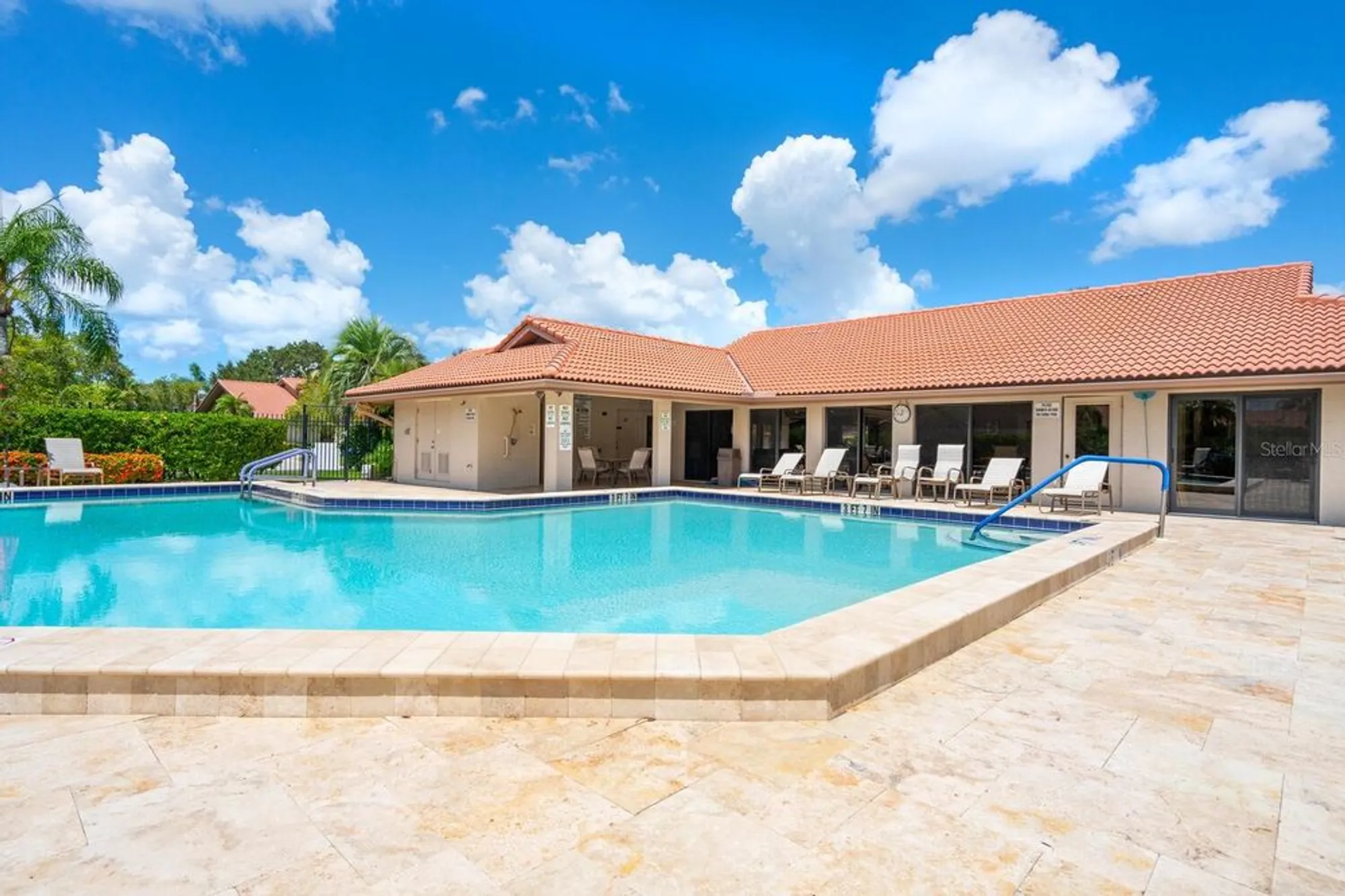 Property Slideshow image 46 of 49 | 4033 wilshire cir 139, Sarasota, FL, 34238