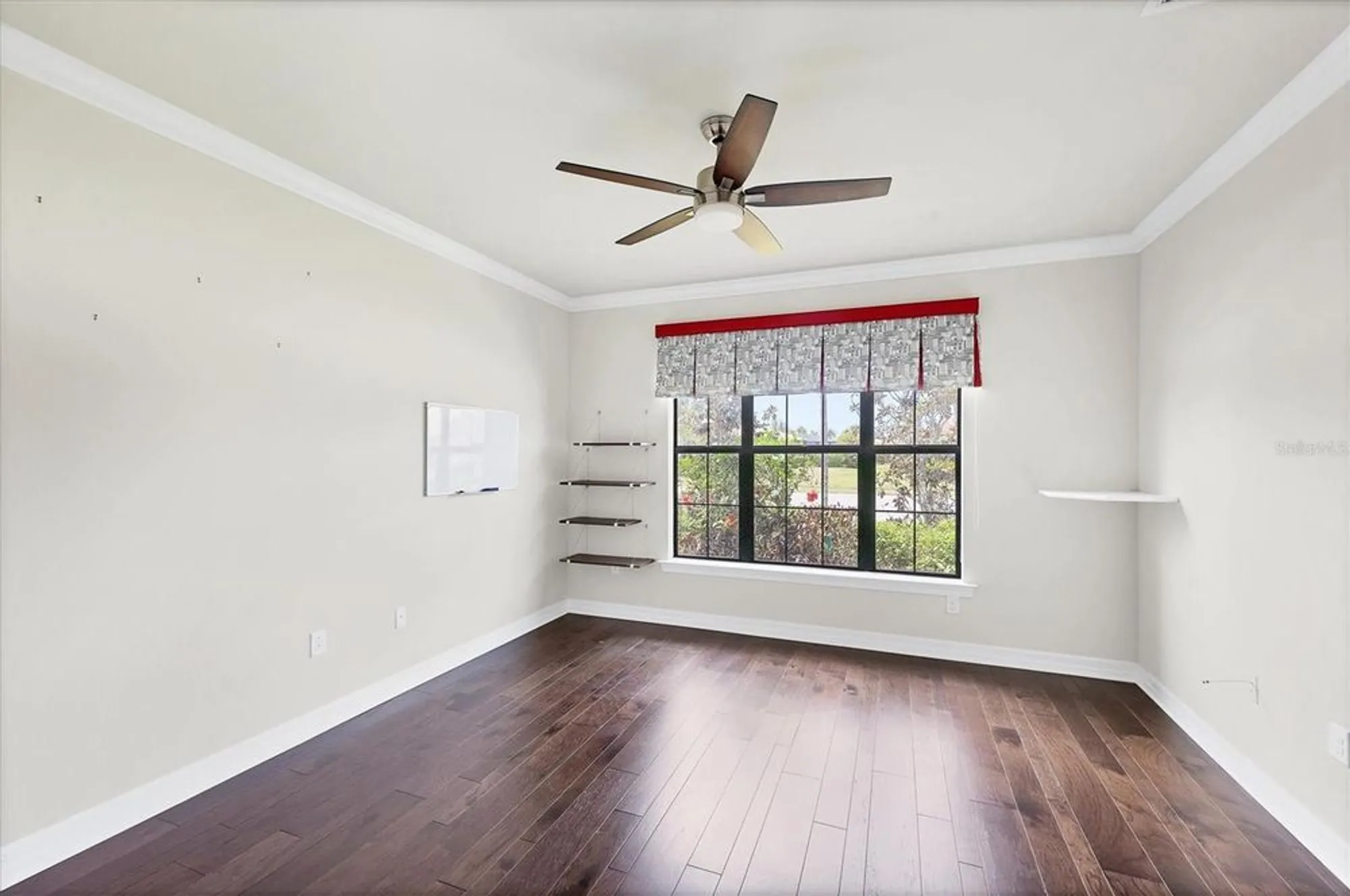 Property Slideshow image 29 of 54 | 5923 snowy egret dr, Sarasota, FL, 34238