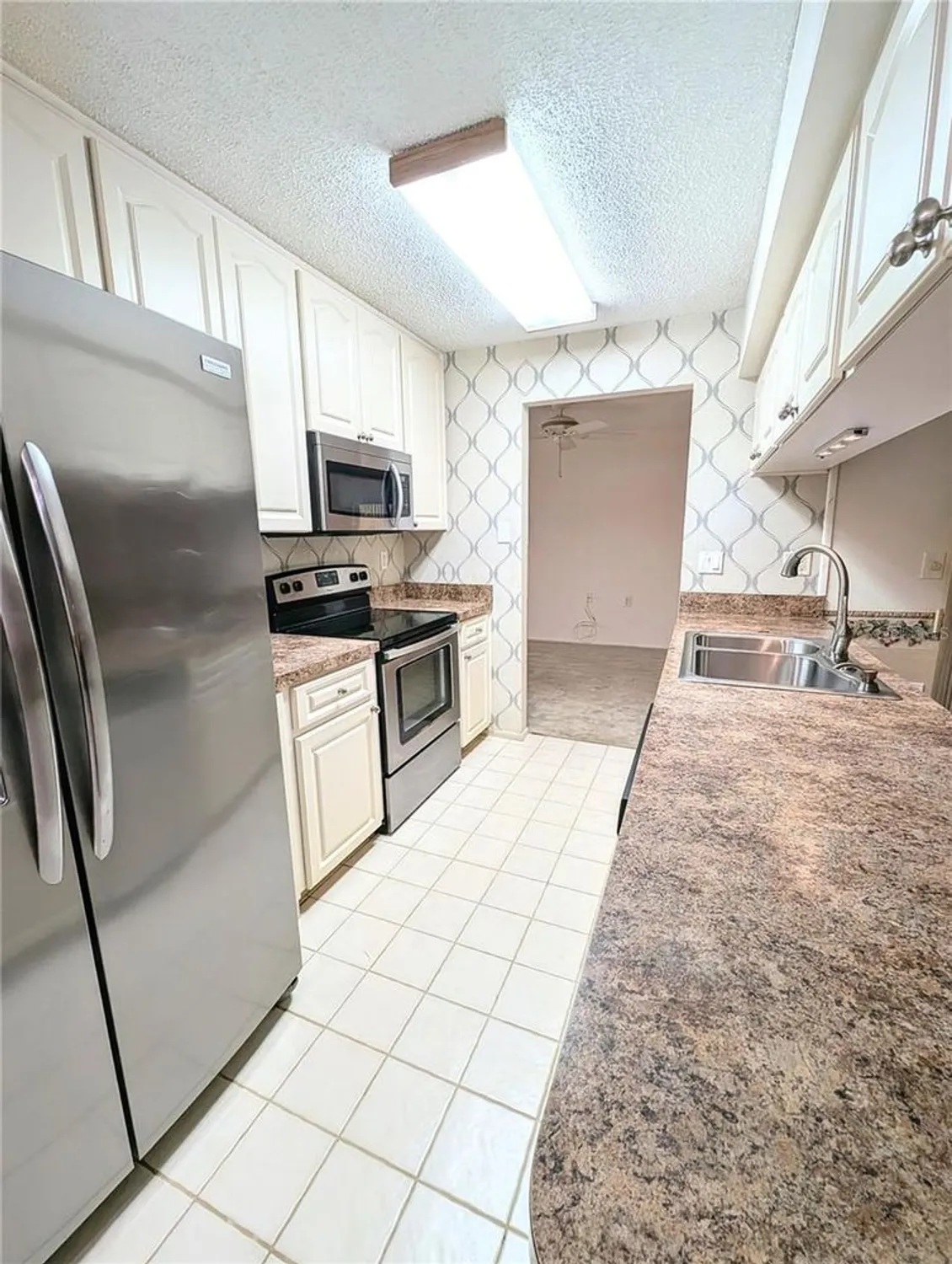 Property Slideshow image 9 of 30 | 8040 pasadena dr, Port Richey, FL, 34668