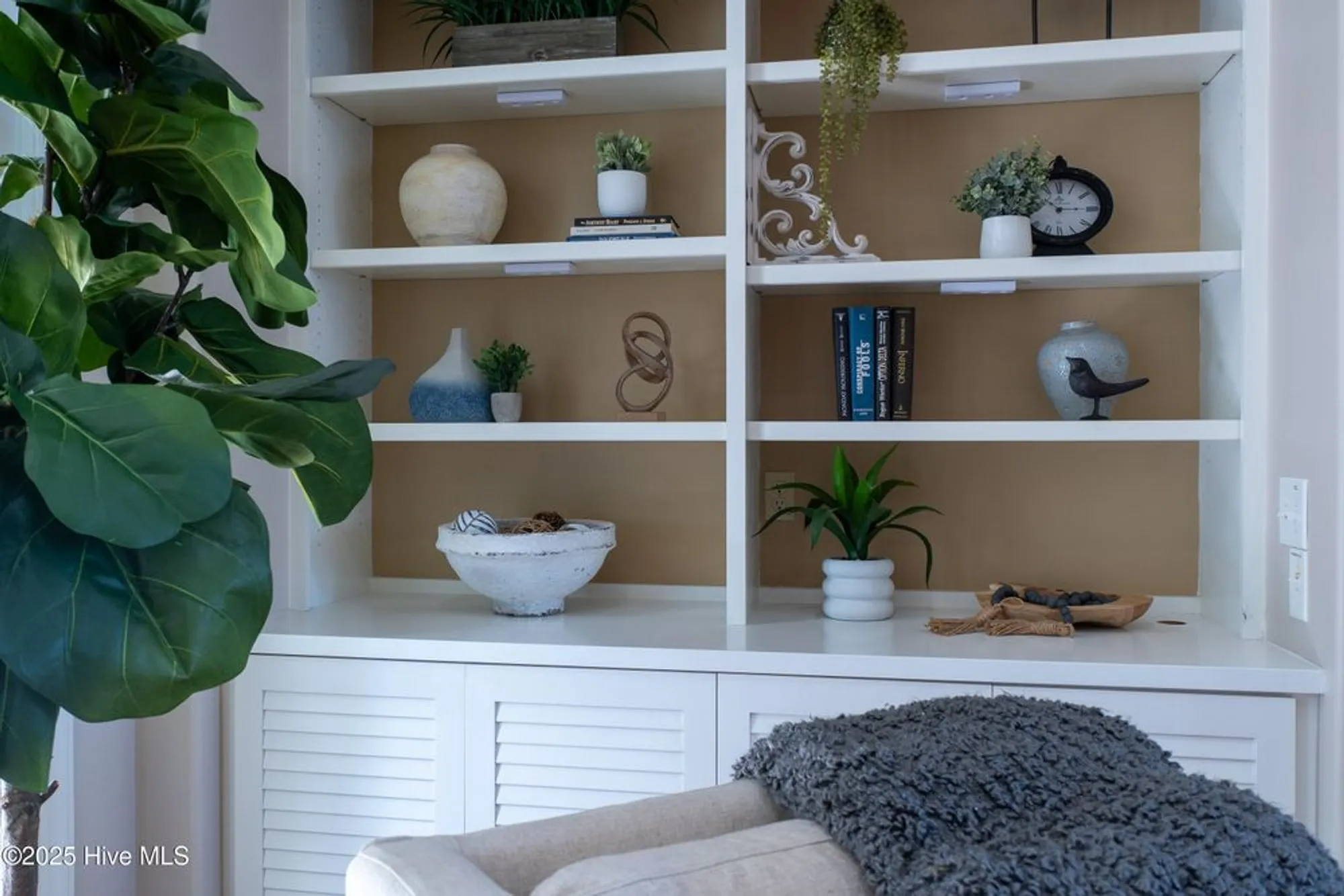 Property Slideshow image 32 of 74 | 1715 s stillwood dr, Leland, NC, 28451