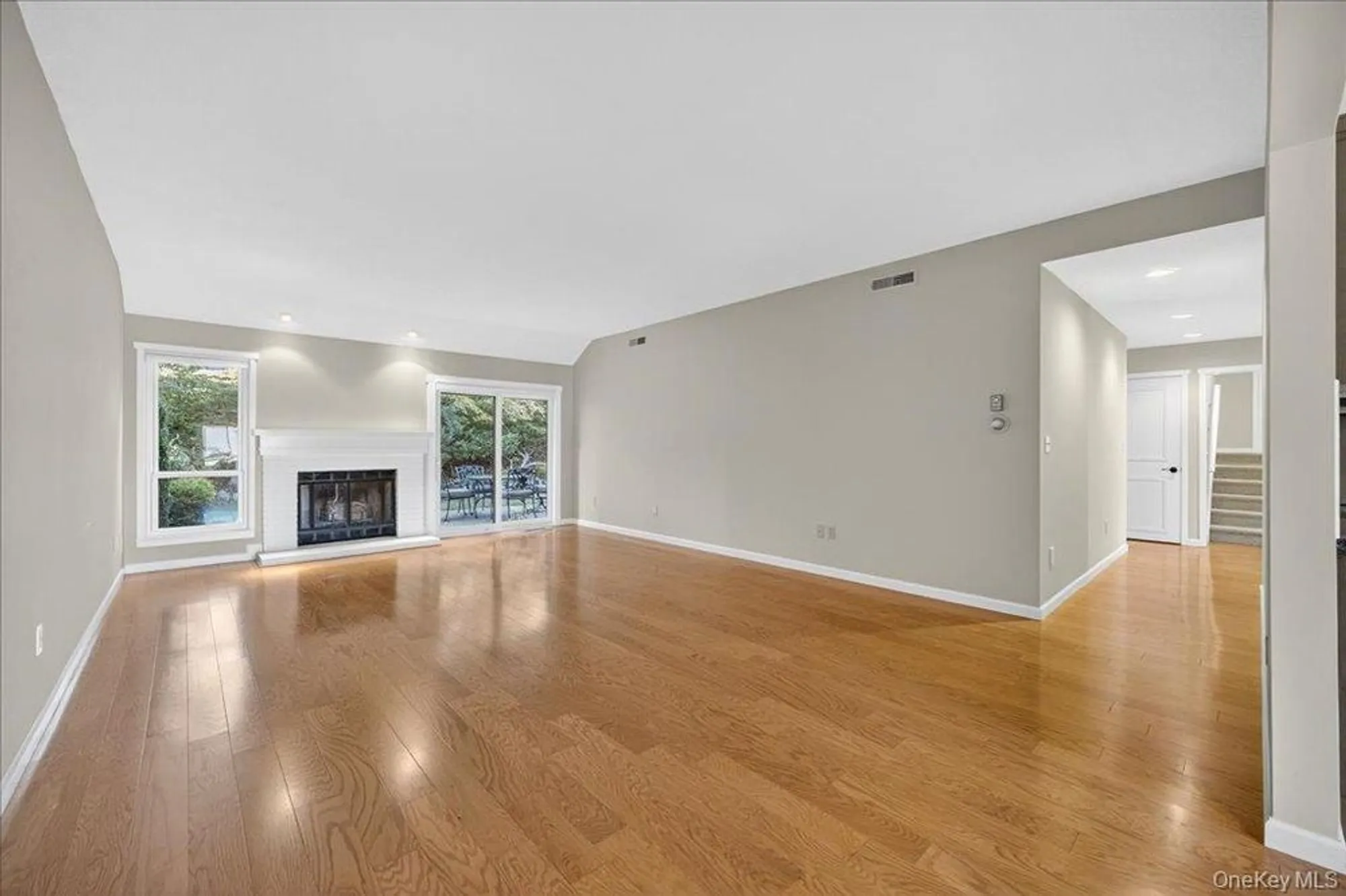 Property Slideshow image 5 of 21 | 523 heritage hls b, Somers, NY, 10589