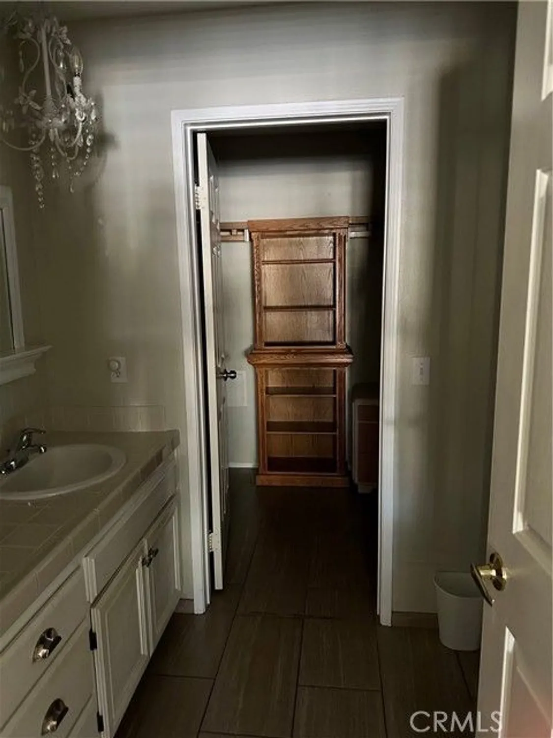 Property Slideshow image 8 of 12 | 11548 oak st, Apple Valley, CA, 92308