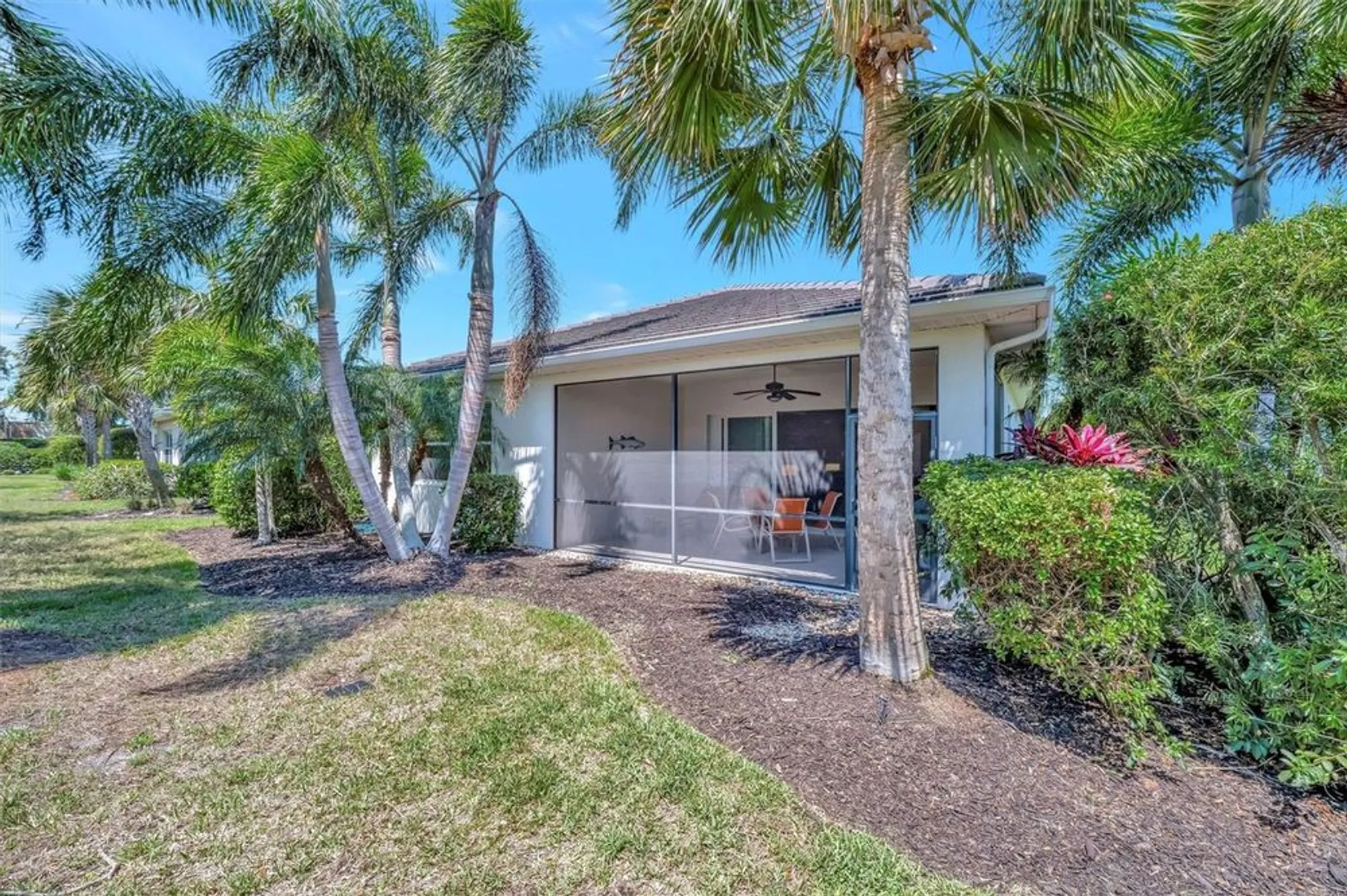 Property Slideshow image 56 of 78 | 5009 lake overlook ave, Bradenton, FL, 34208