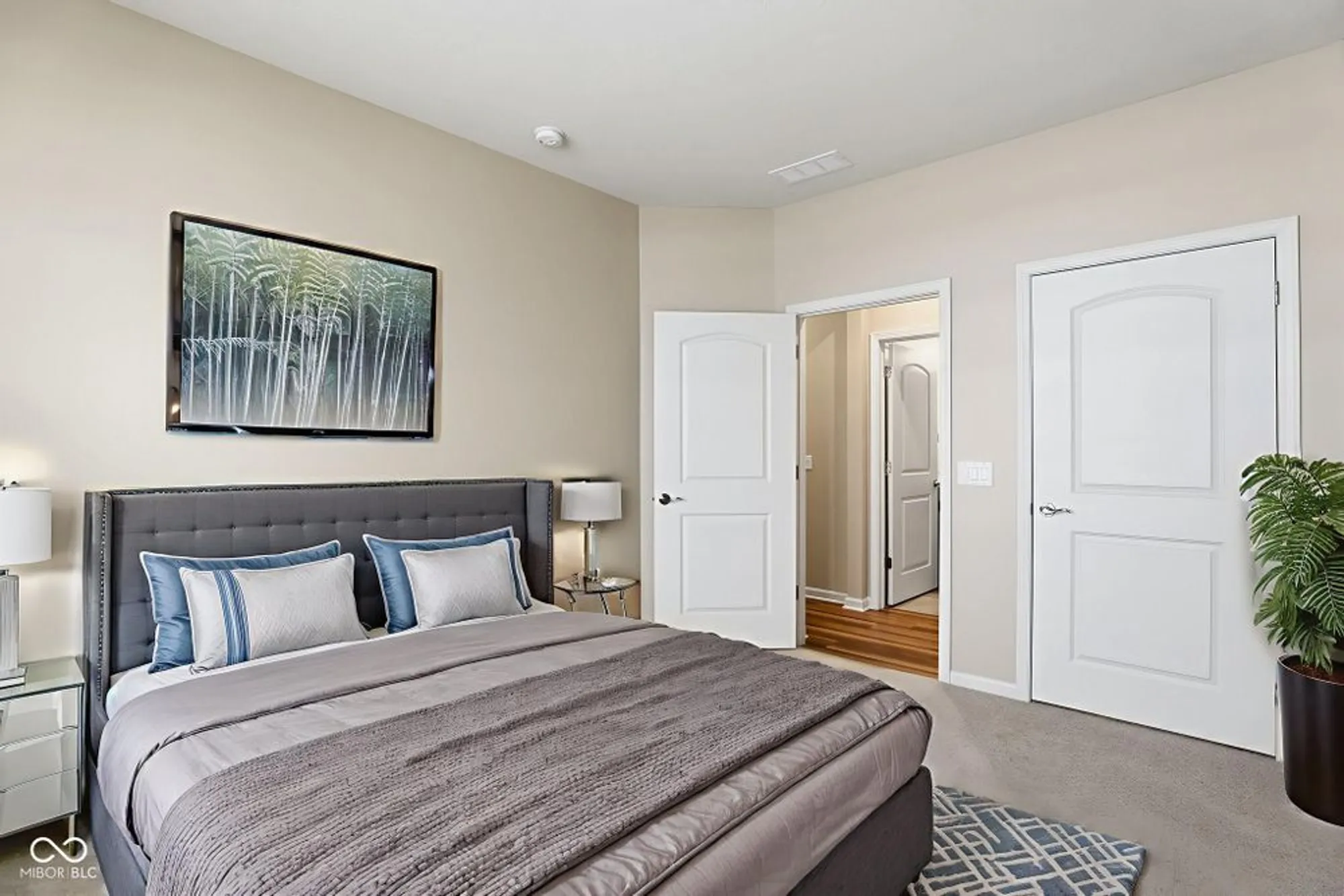 Property Slideshow image 9 of 38 | 13395 mosaic st, Fishers, IN, 46037