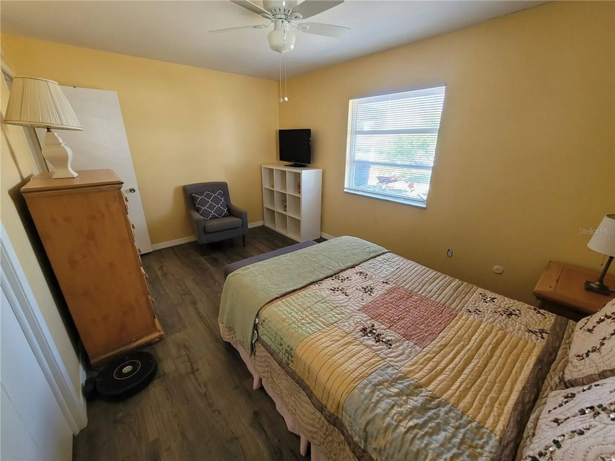 Property Slideshow image 23 of 44 | 823 la jolla ave, Sun City Center, FL, 33573