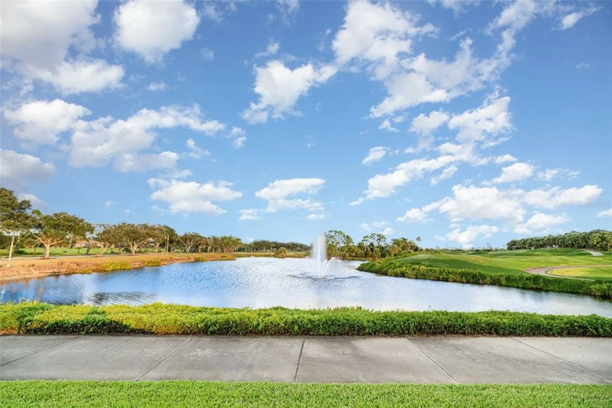 Property Slideshow image 13 of 20 | 1011 creek nine dr, North Port, FL, 34291