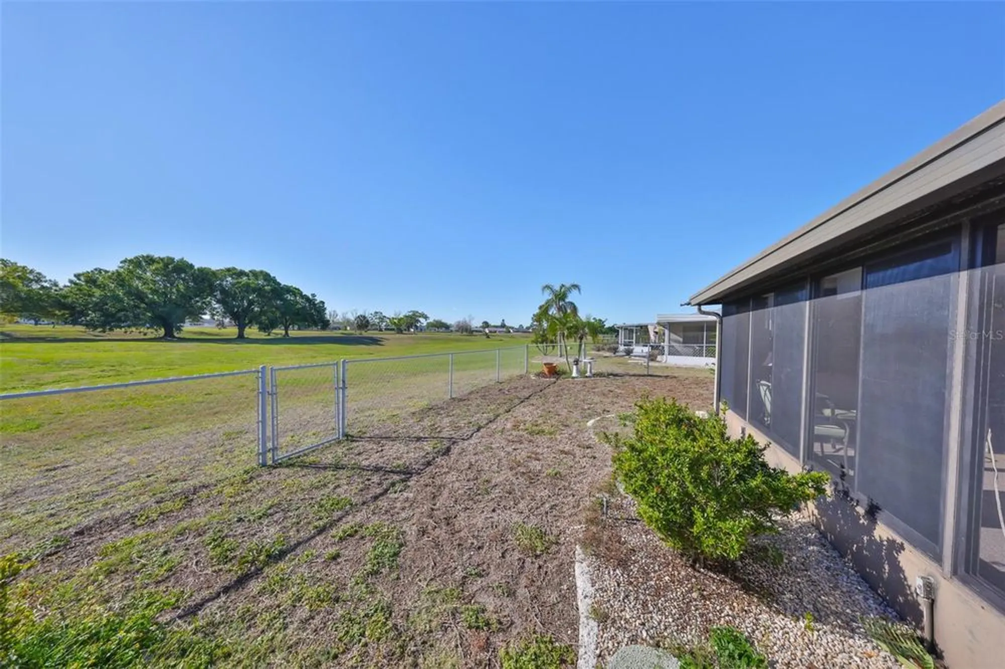 Property Slideshow image 47 of 53 | 672 allegheny dr, Sun City Center, FL, 33573