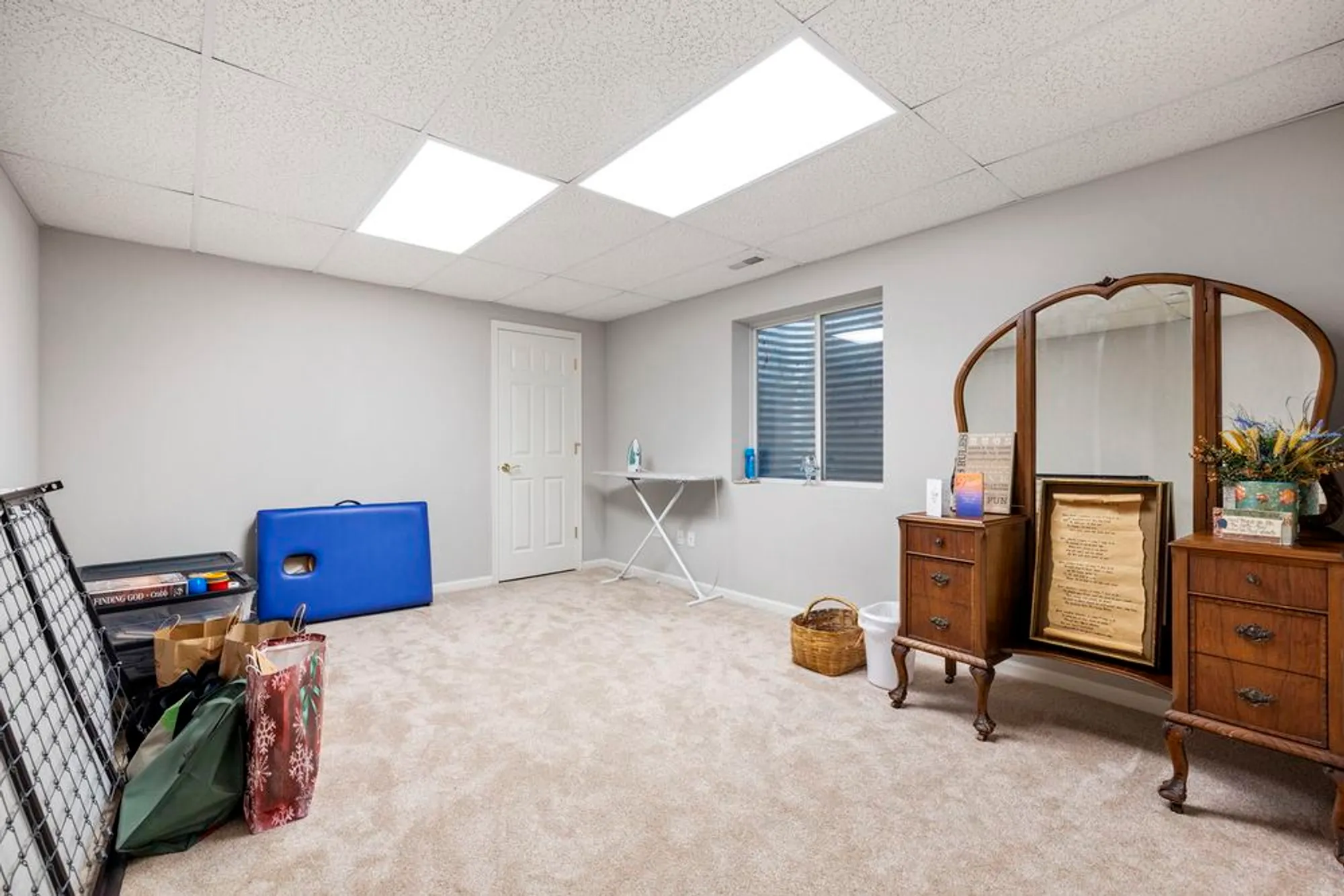 Property Slideshow image 26 of 28 | 16415 grandwood lake dr, Crest Hill, IL, 60403