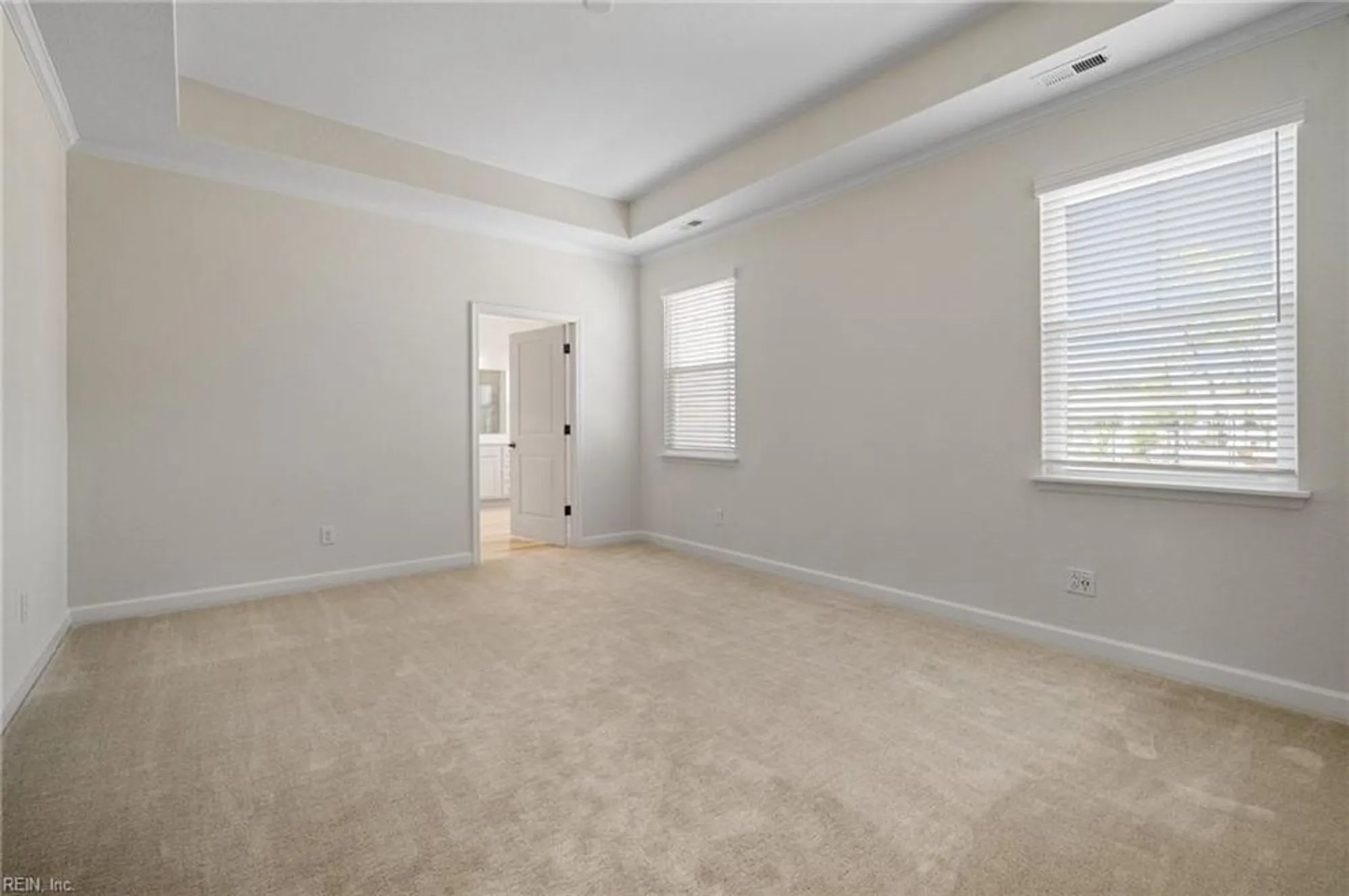 Property Slideshow image 11 of 46 | 1000 regal rd a, Suffolk, VA, 23434