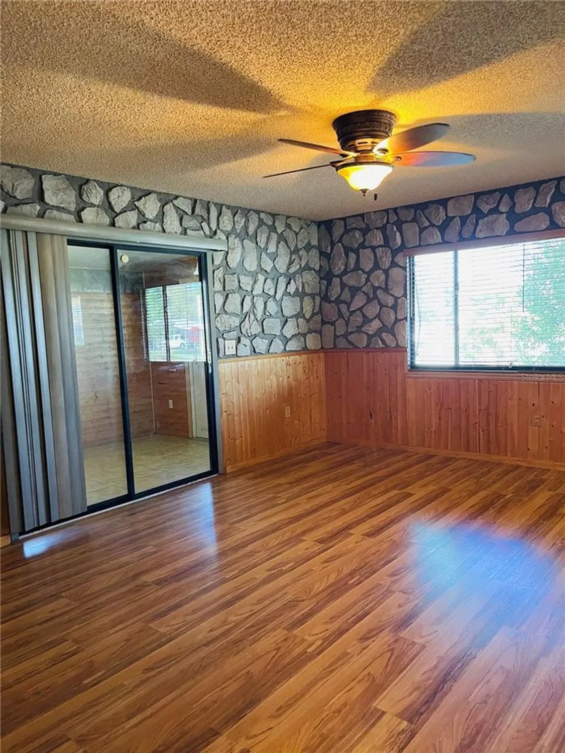 Property Slideshow image 9 of 34 | 9360 sw 101st ln, Ocala, FL, 34481
