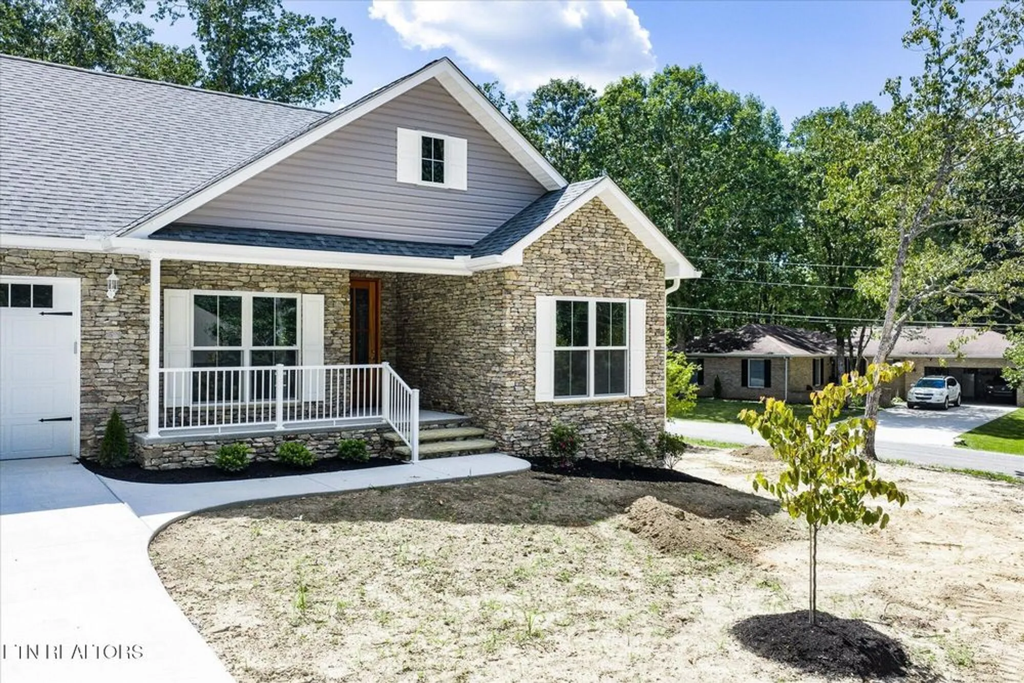 Property Slideshow image 41 of 43 | 145 lakeside dr, Crossville, TN, 38558