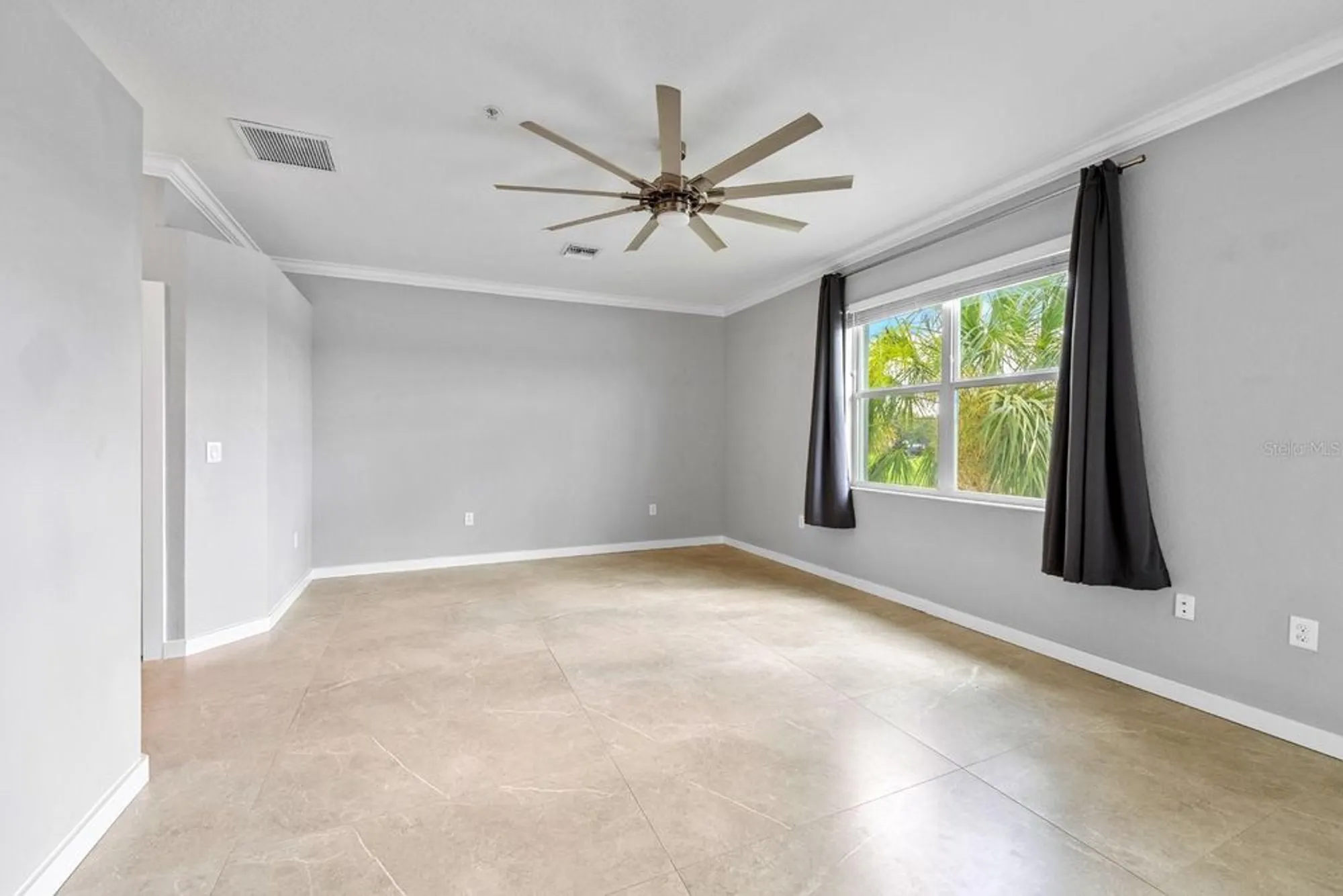 Property Slideshow image 15 of 41 | 933 tidewater shores loop # 722, Bradenton, FL, 34208