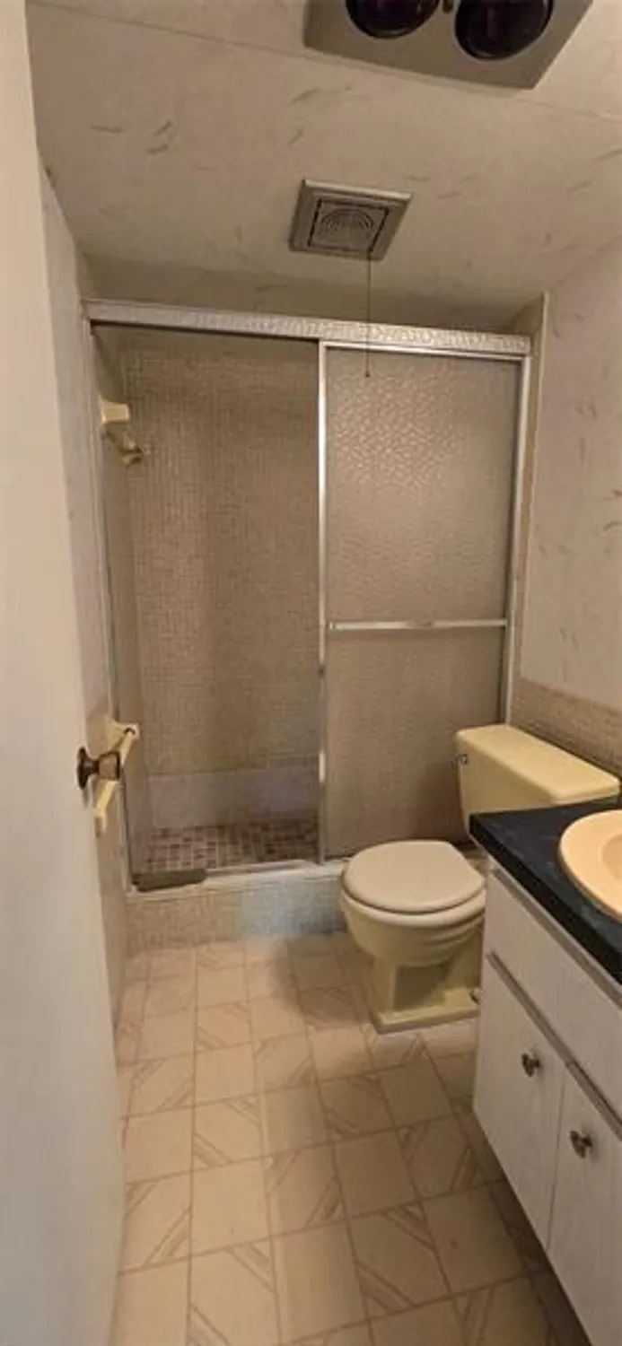 Property Slideshow image 23 of 26 | 4880 nw 22nd st 309, Lauderhill, FL, 33313