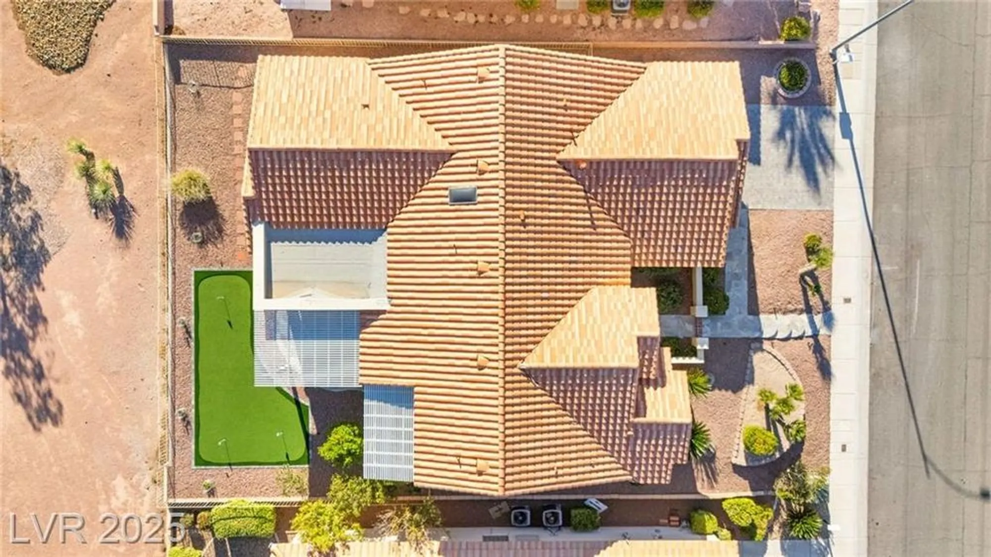 Property Slideshow image 85 of 99 | 3004 darby falls dr, Las Vegas, NV, 89134