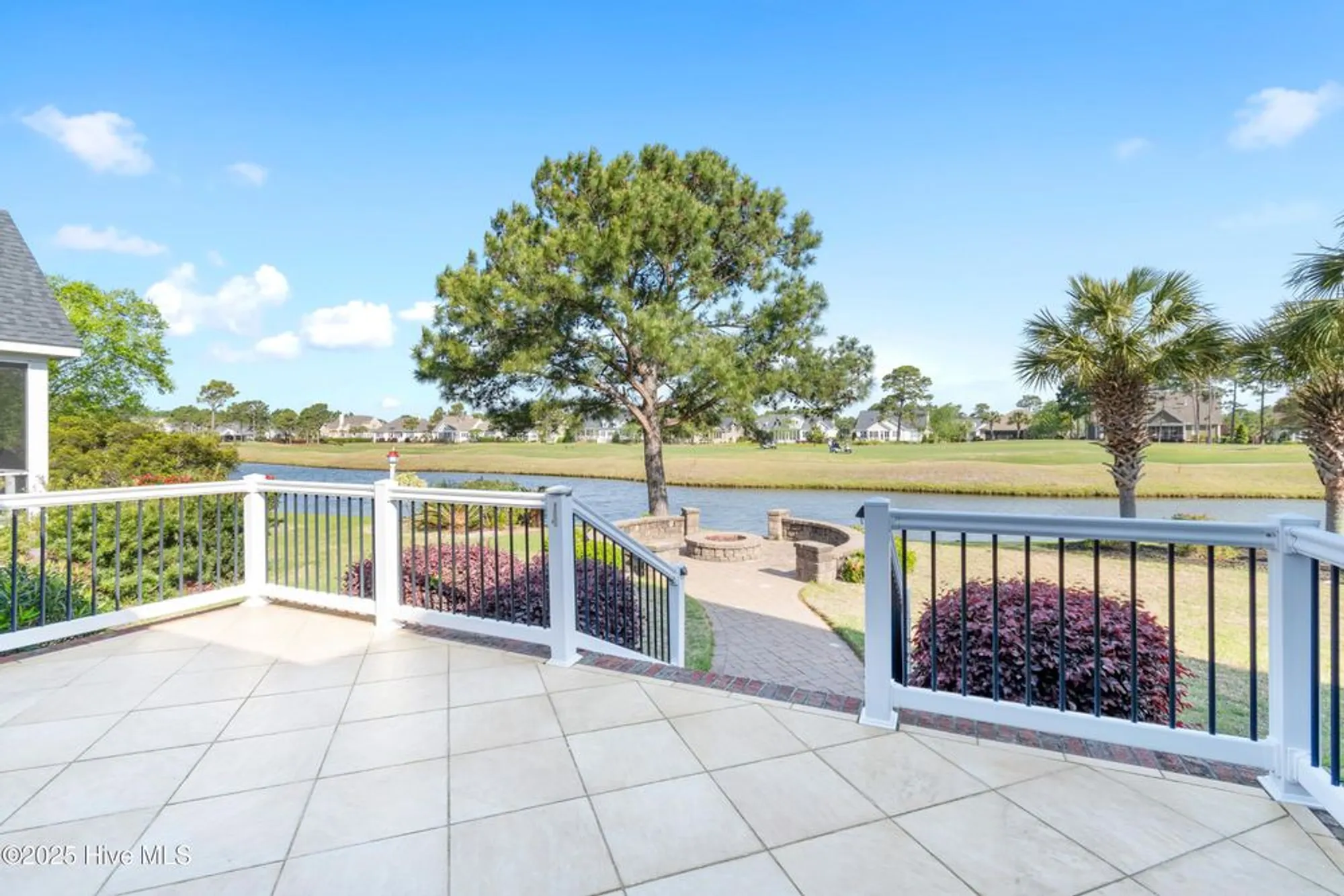 Property Slideshow image 27 of 52 | 3675 w medinah ave, Southport, NC, 28461