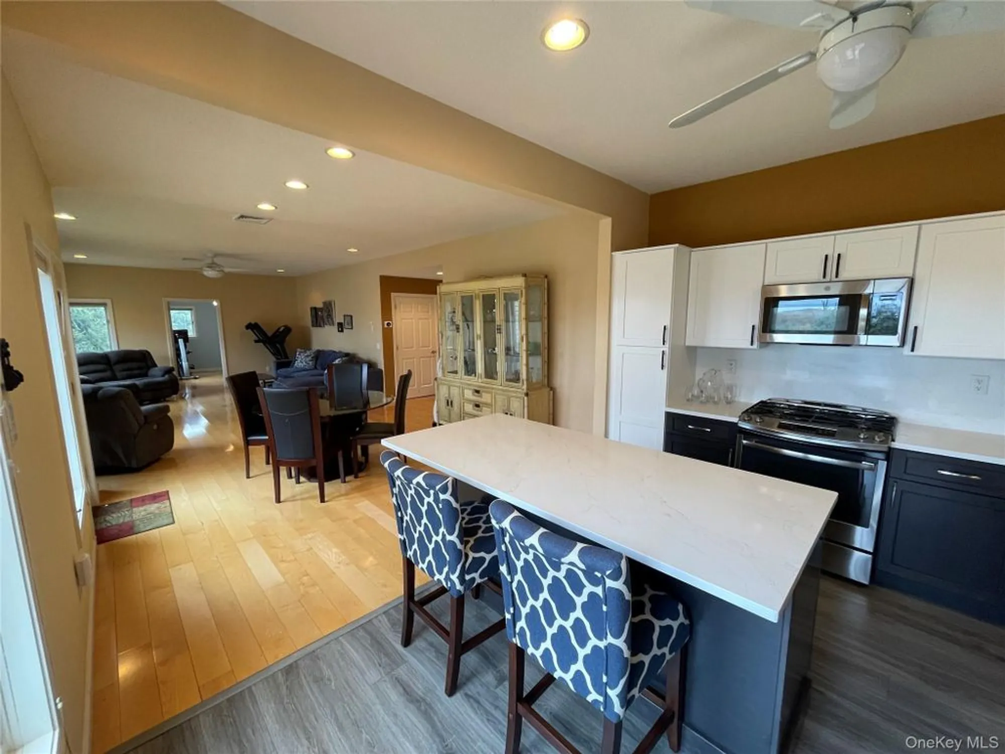 Property Slideshow image 12 of 36 | 418 heritage hls c, Somers, NY, 10589