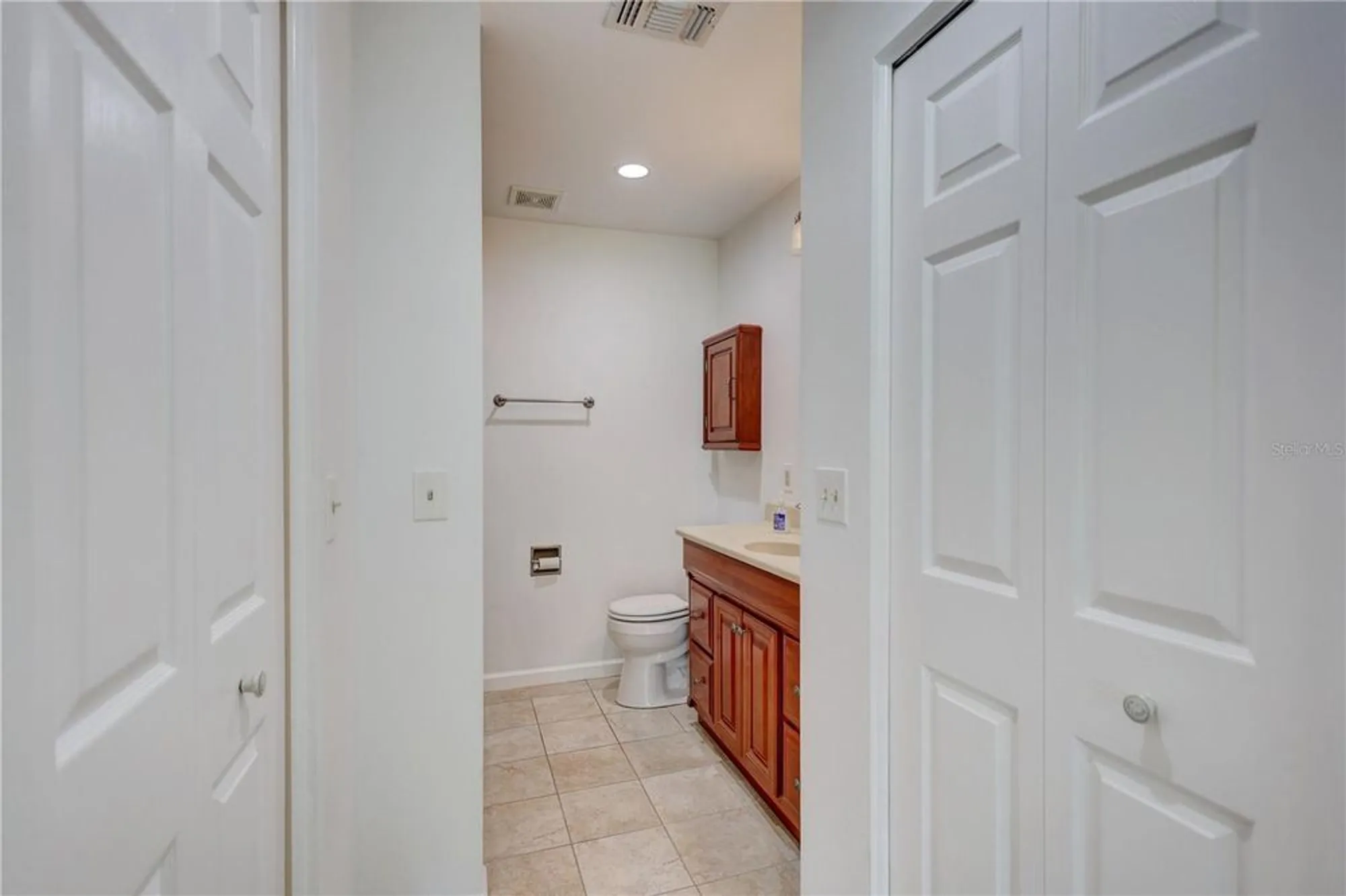 Property Slideshow image 31 of 56 | 19029 us highway 19 n apt 18f, Clearwater, FL, 33764
