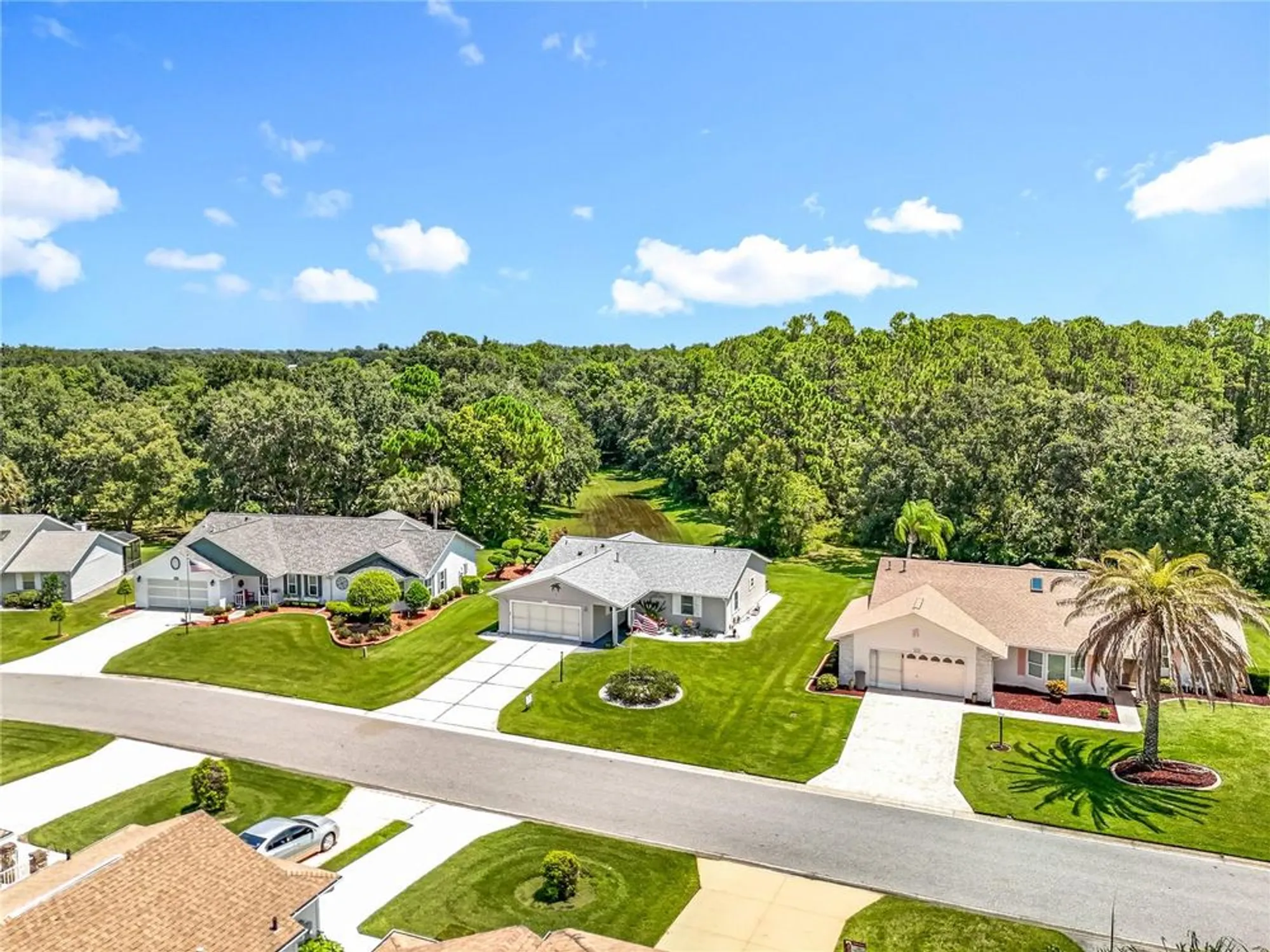 Property Slideshow image 45 of 61 | 26616 racquet cir, Leesburg, FL, 34748