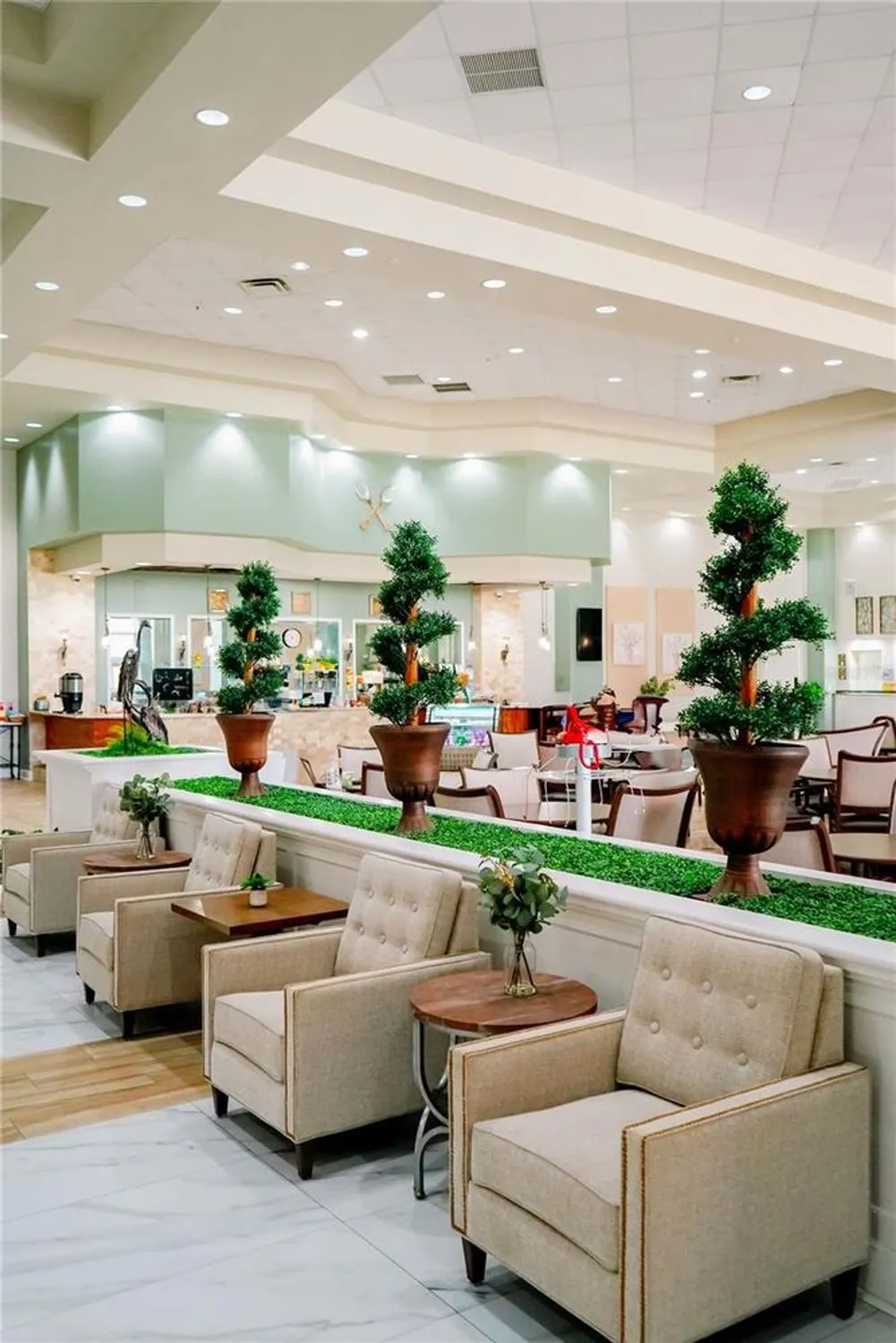 Property Slideshow image 42 of 67 | 505 foxglove cir b, Sun City Center, FL, 33573