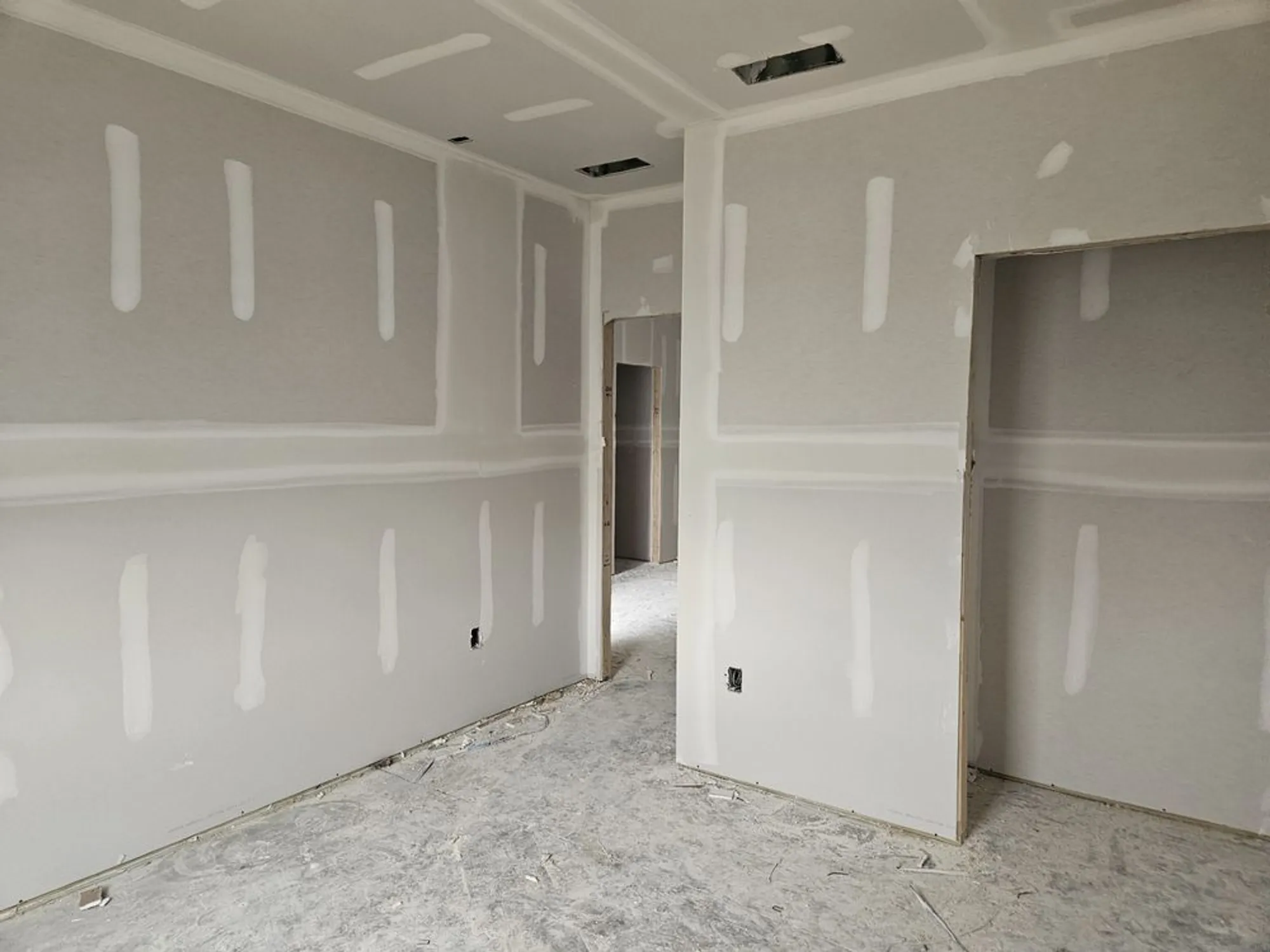 Property Slideshow image 10 of 31 | 356 stonehaus cir, Antioch, TN, 37013