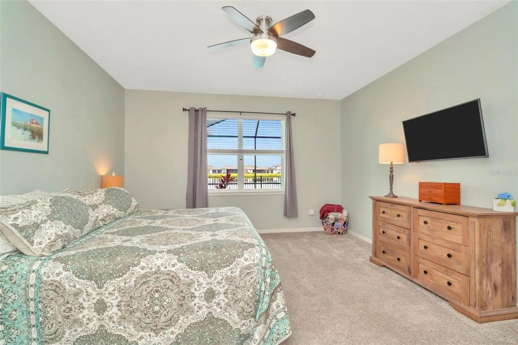 Property Slideshow image 25 of 70 | 19494 sea glass cir, Land O Lakes, FL, 34638