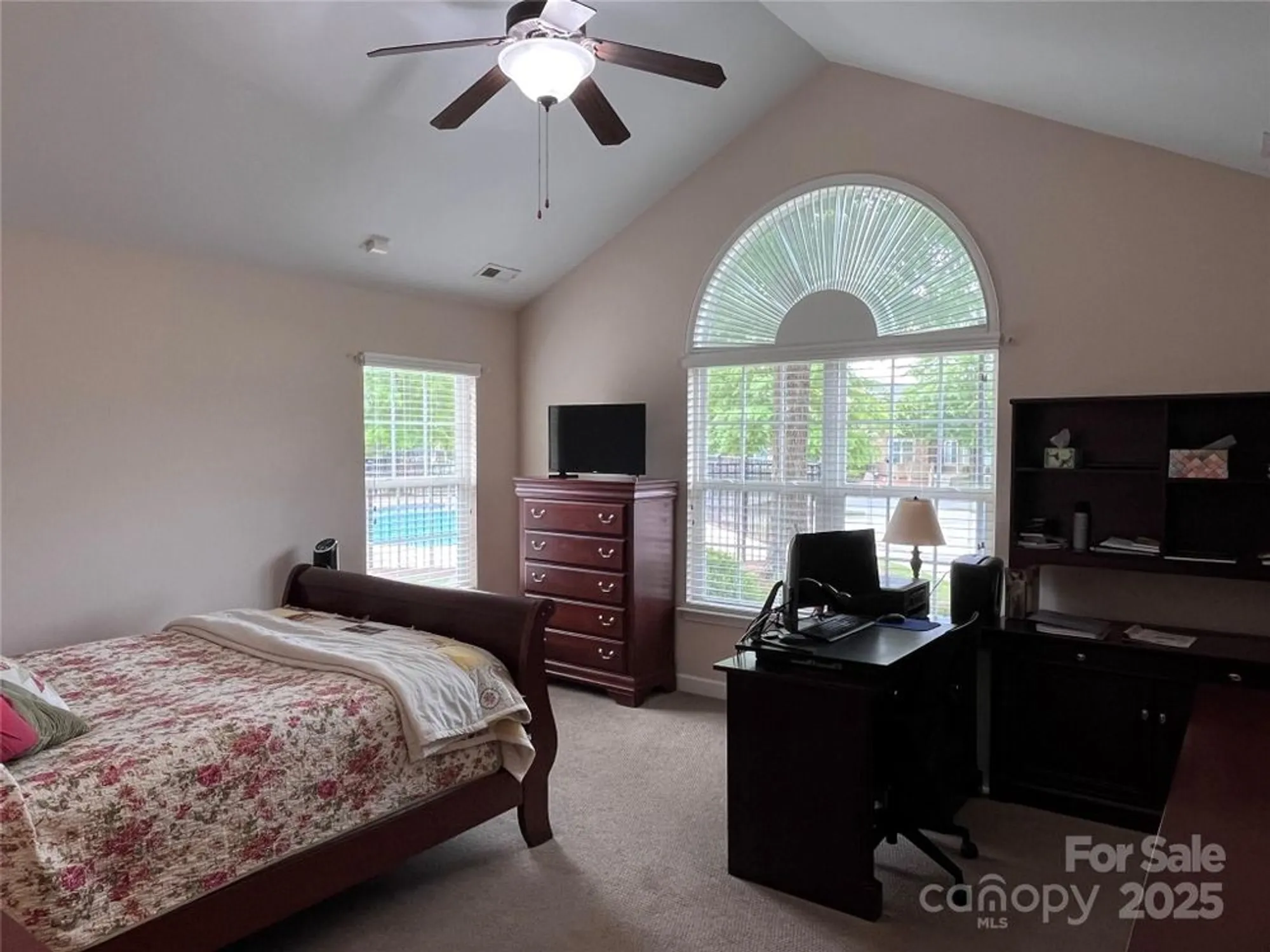 Property Slideshow image 19 of 32 | 5518 prosperity view dr, Charlotte, NC, 28269