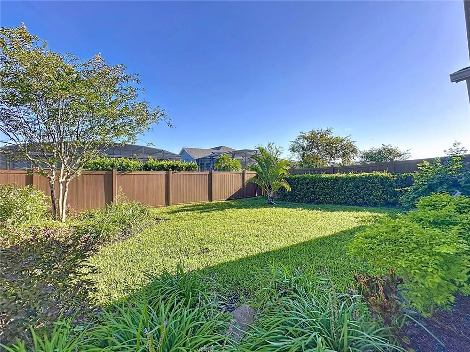 Property Slideshow image 44 of 79 | 373 alcove dr, Groveland, FL, 34736