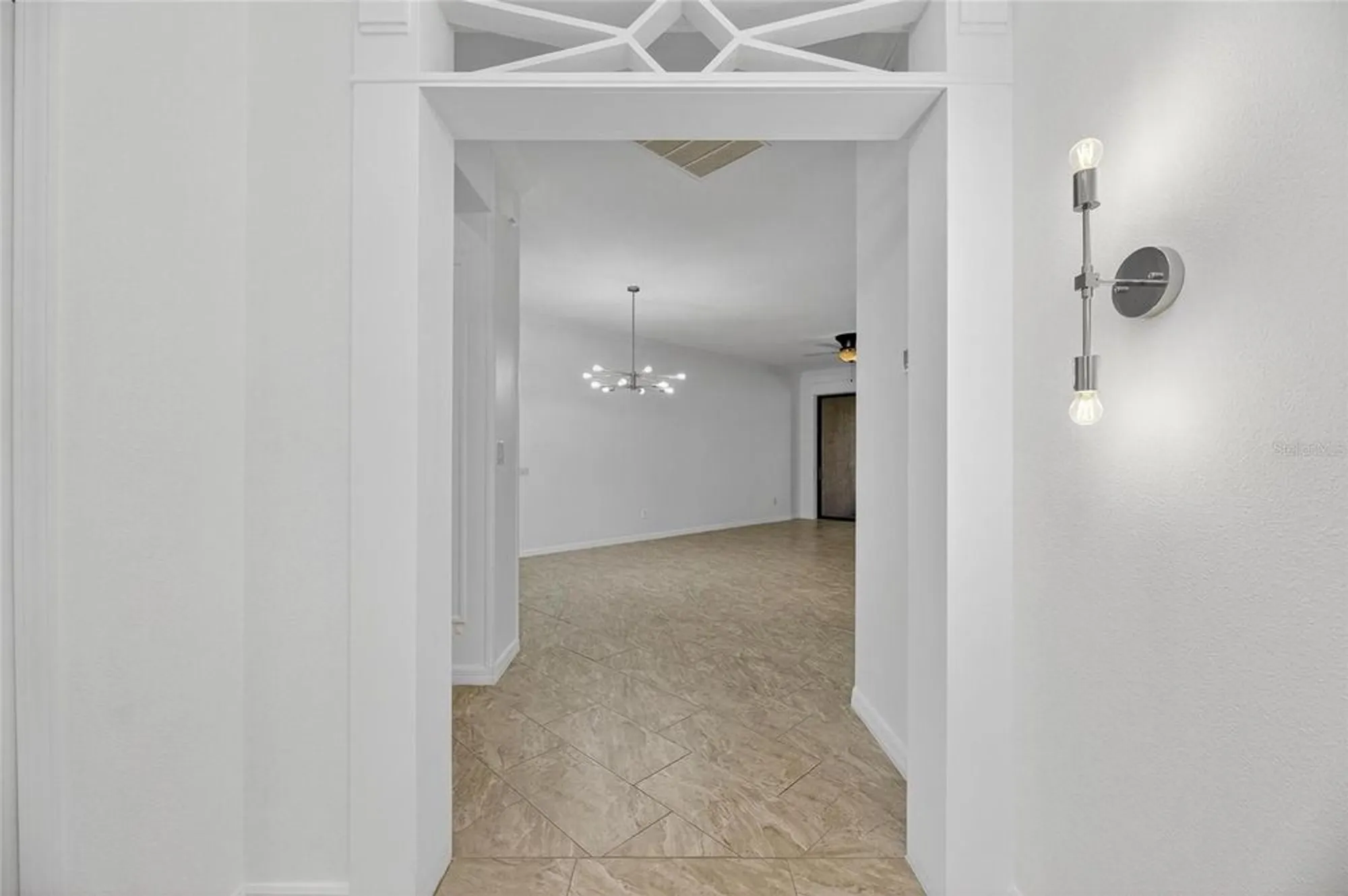 Property Slideshow image 23 of 36 | 329 seneca falls dr, Apollo Beach, FL, 33572
