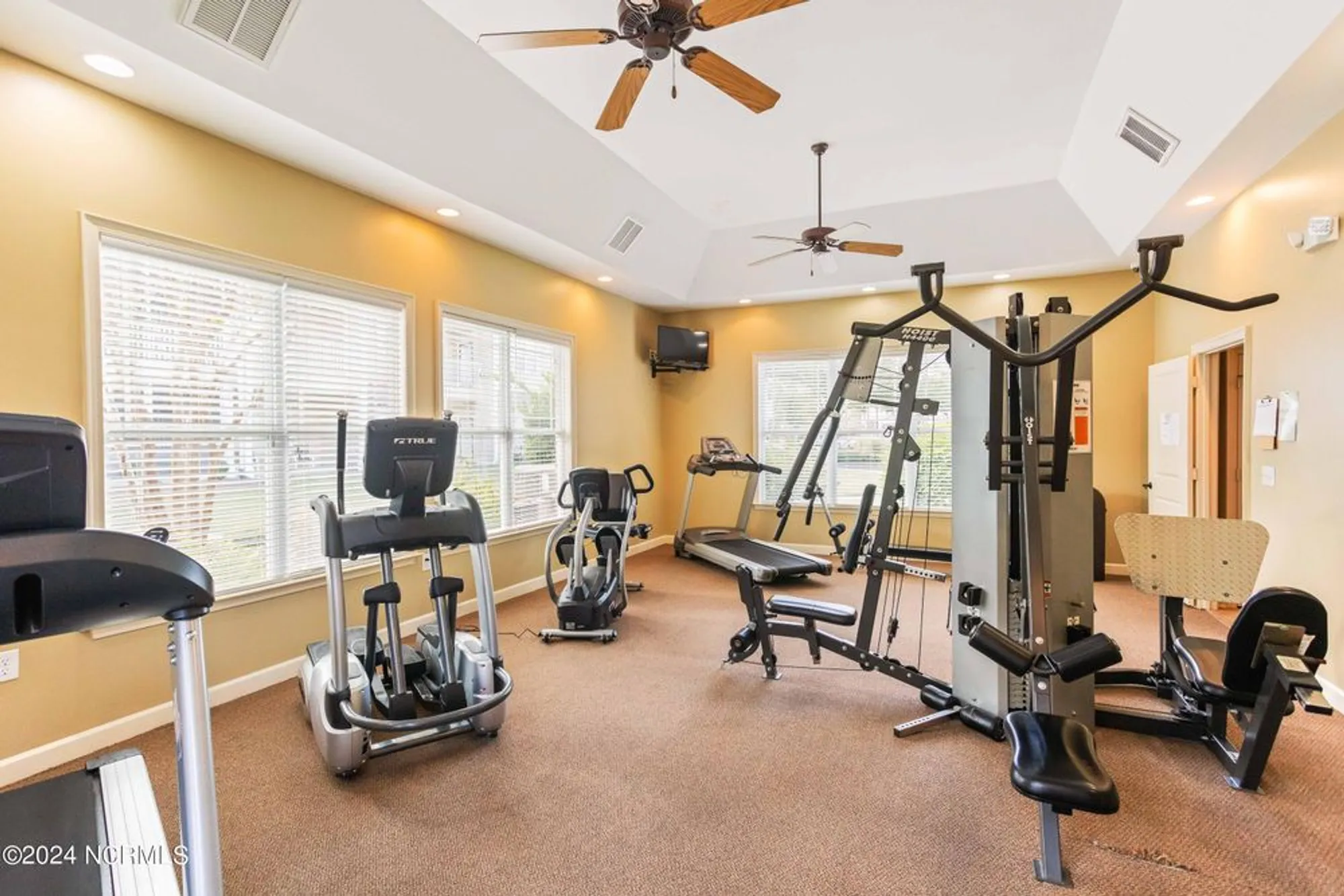 Property Slideshow image 33 of 39 | 395 s crow creek dr nw unit 1702, Calabash, NC, 28467