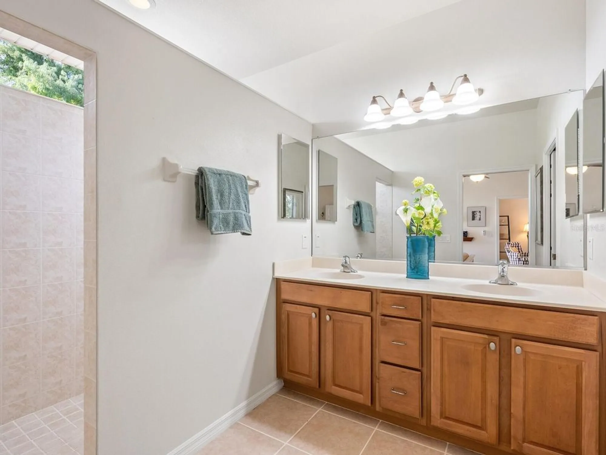 Property Slideshow image 20 of 42 | 1920 batello dr, Venice, FL, 34292