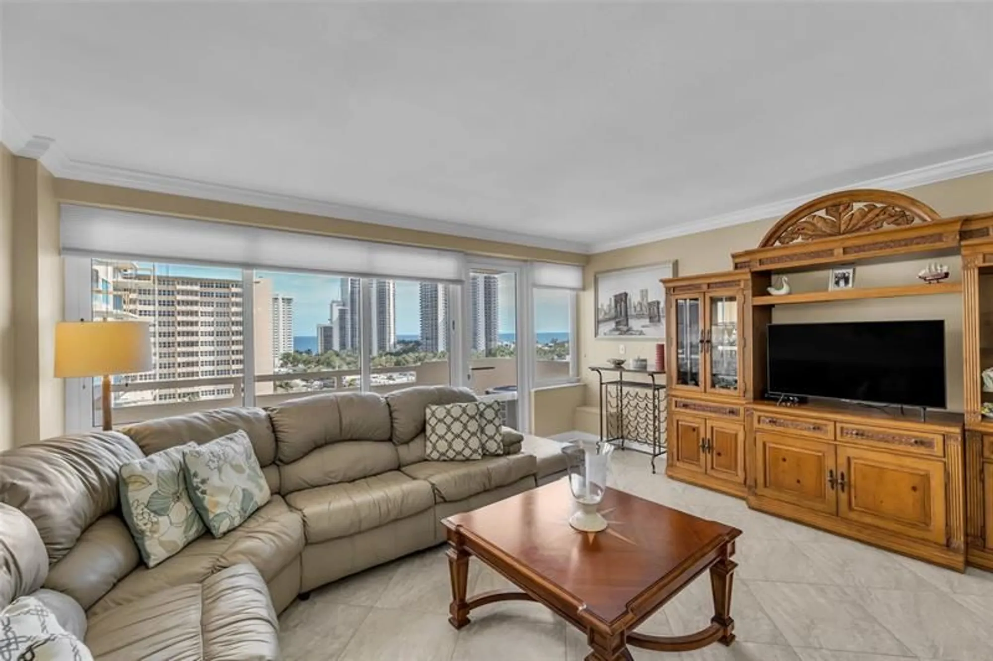 Property Slideshow image 6 of 42 | 3233 ne 34th st 1112a, Fort Lauderdale, FL, 33308