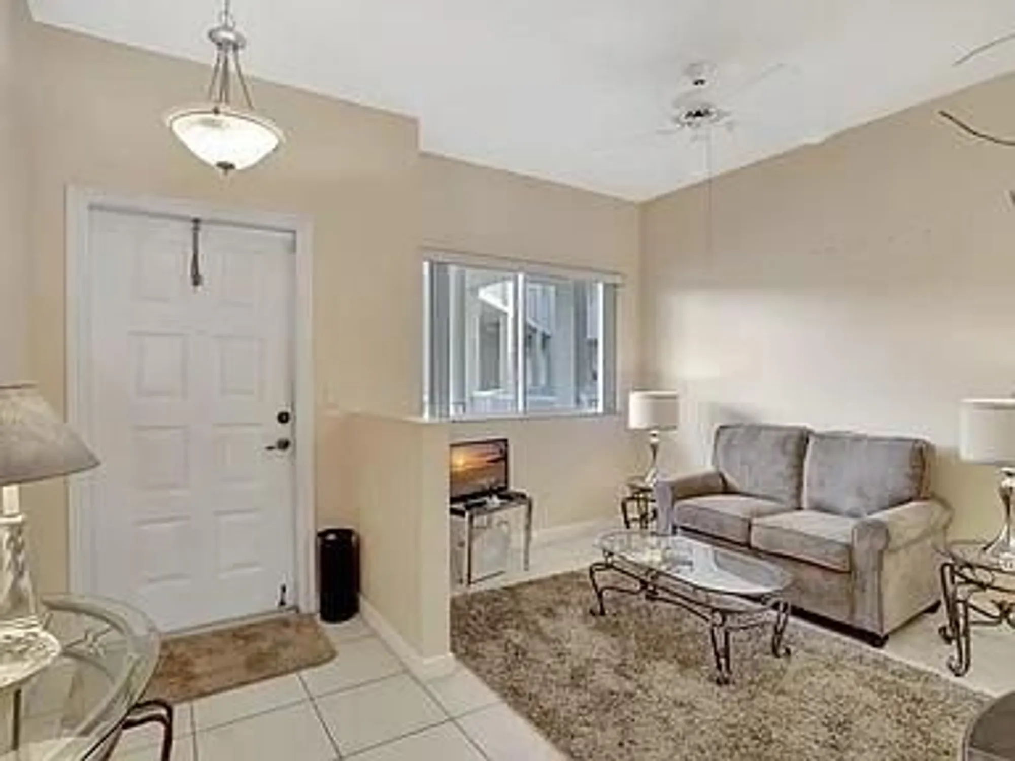 Property Slideshow image 3 of 13 | 7611 southampton ter 211, Tamarac, FL, 33321