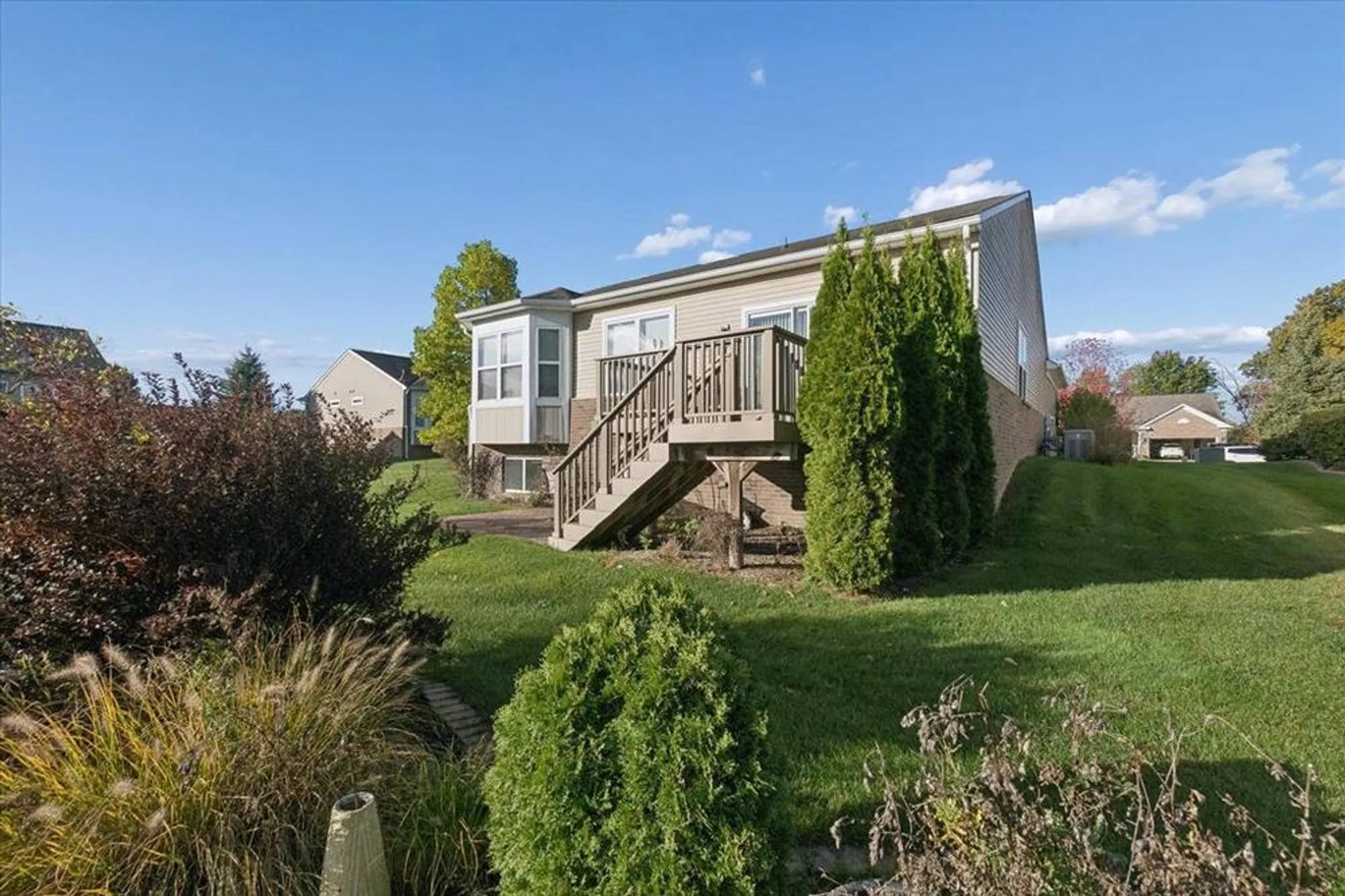 Property Slideshow image 50 of 67 | 9525 pine valley dr, Grand Blanc, MI, 48439